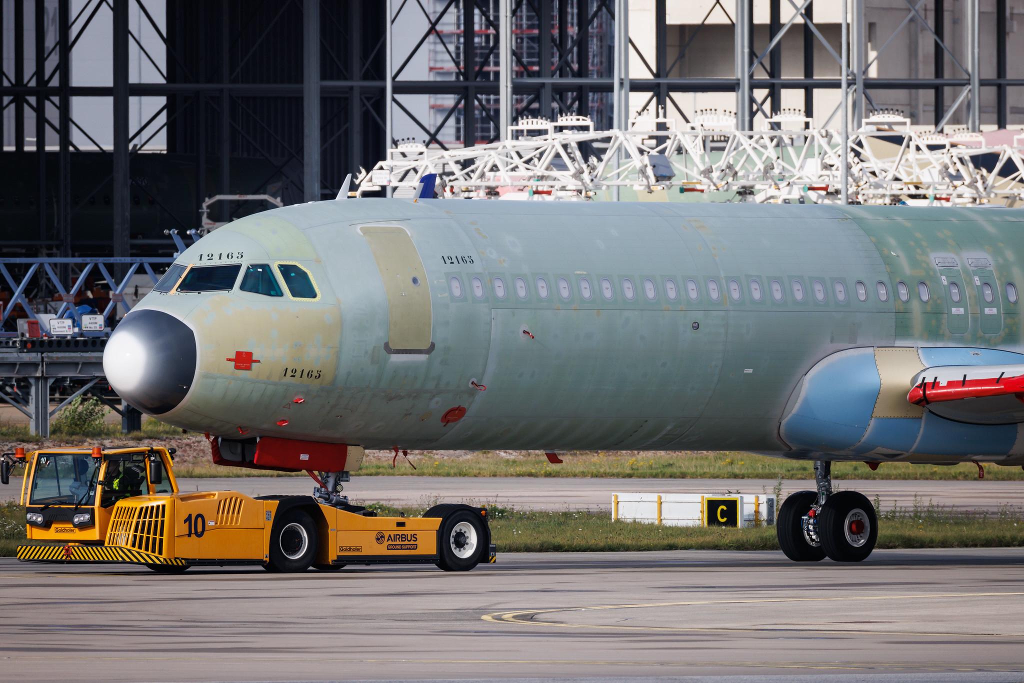 Hamburg Finkenwerder: IndiGo (6E / IGO) | Airbus A321-271NX A21N | D-AVXL | VT- | MSN 12165
