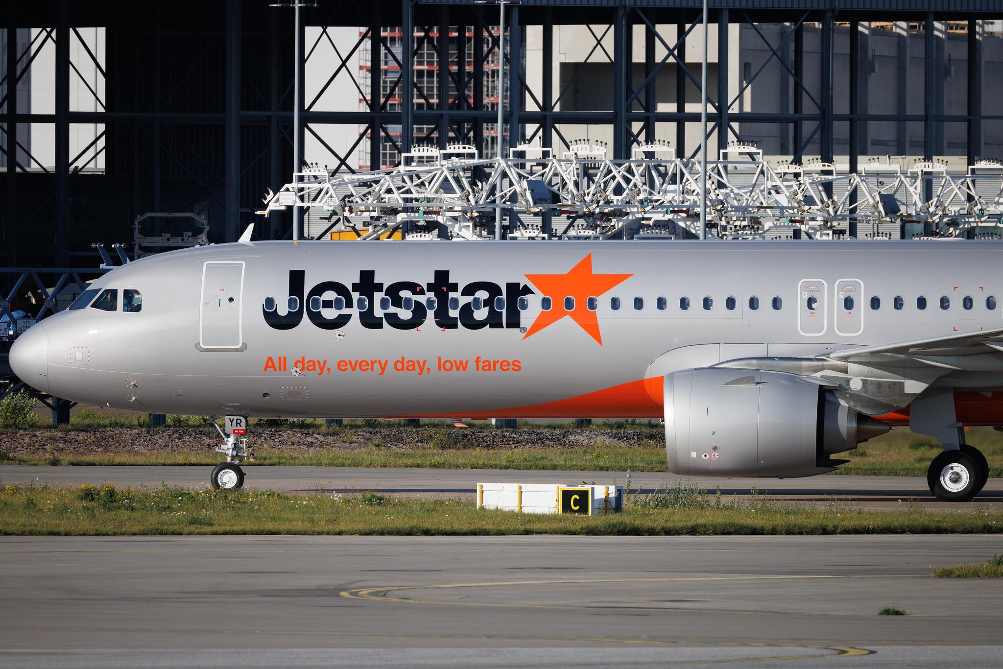 Hamburg Finkenwerder: Jetstar Airways (JQ / JST) | Airbus A321-251NX A21N | D-AXXH | VH-OYR | MSN 12160