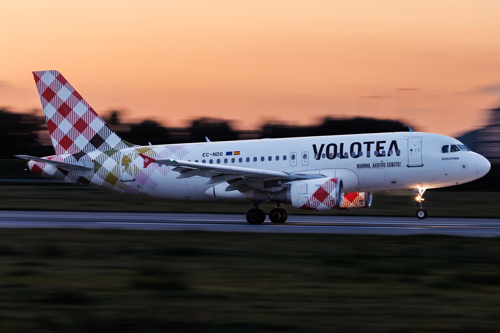 Hamburg Finkenwerder: Volotea (V7 / VOE) | Airbus A319-112 A319 | EC-NDG | MSN 03364