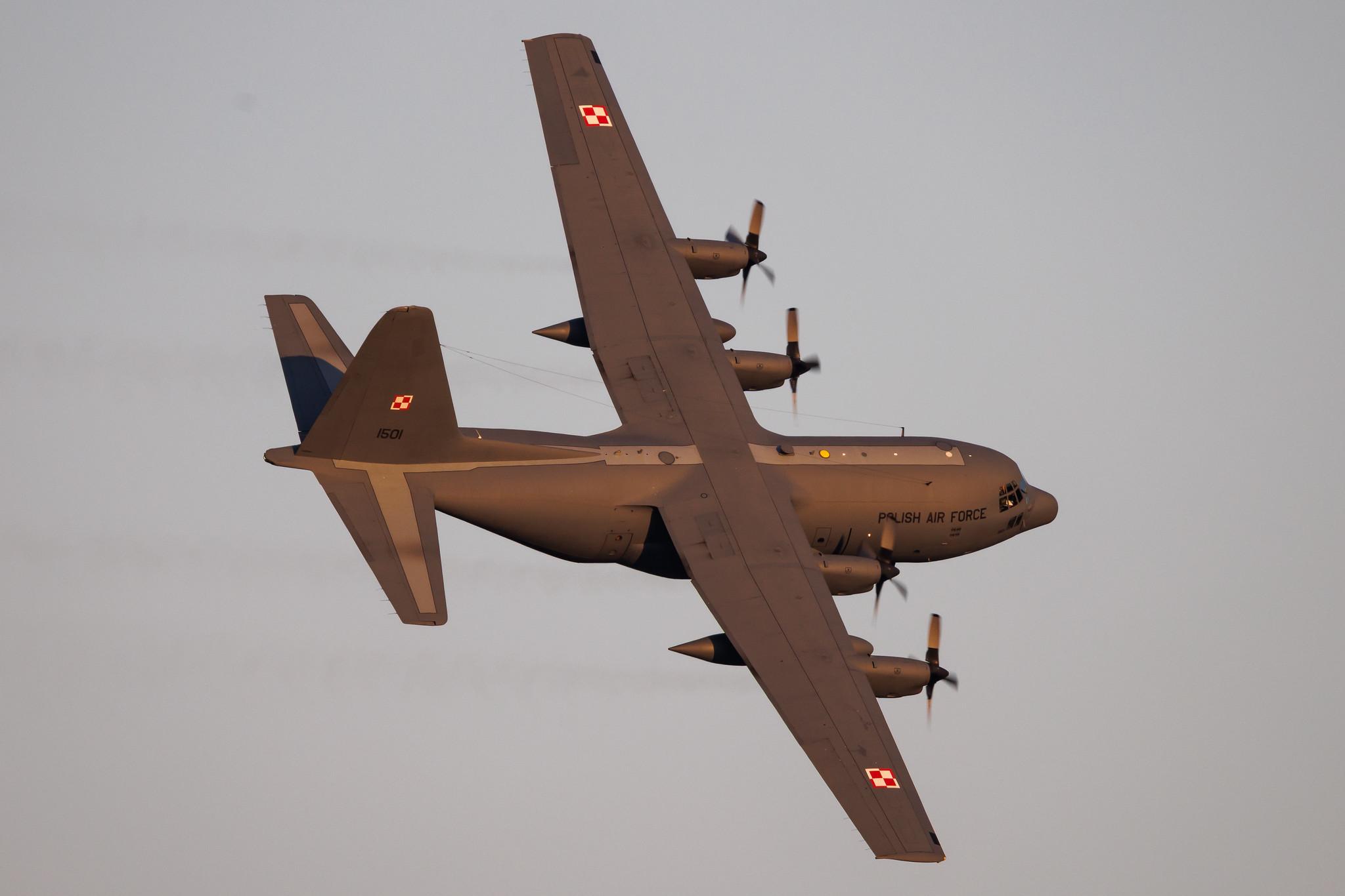 ANTIDOTUM Airshow Leszno: Polish Air Force (/ PLF) | Lockheed C-130E Hercules (L-382) C130 | 1501 | MSN 382-4428