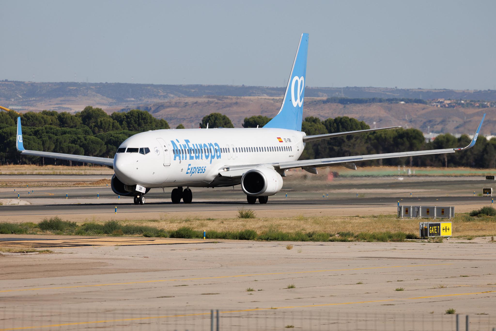 Madrid Barajas Airport: Air Europa (UX / AEA) | Operator: Air Europa Express | Boeing 737-8GJ B738 | EC-OBK | MSN 37365