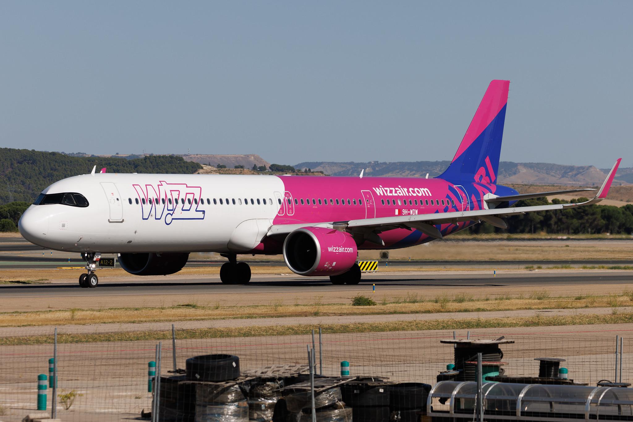 Madrid Barajas Airport: Wizz Air (W6 / WZZ) | Operator: Wizz Air Malta | Airbus A321-271NX A21N | 9H-WDW | MSN 11460