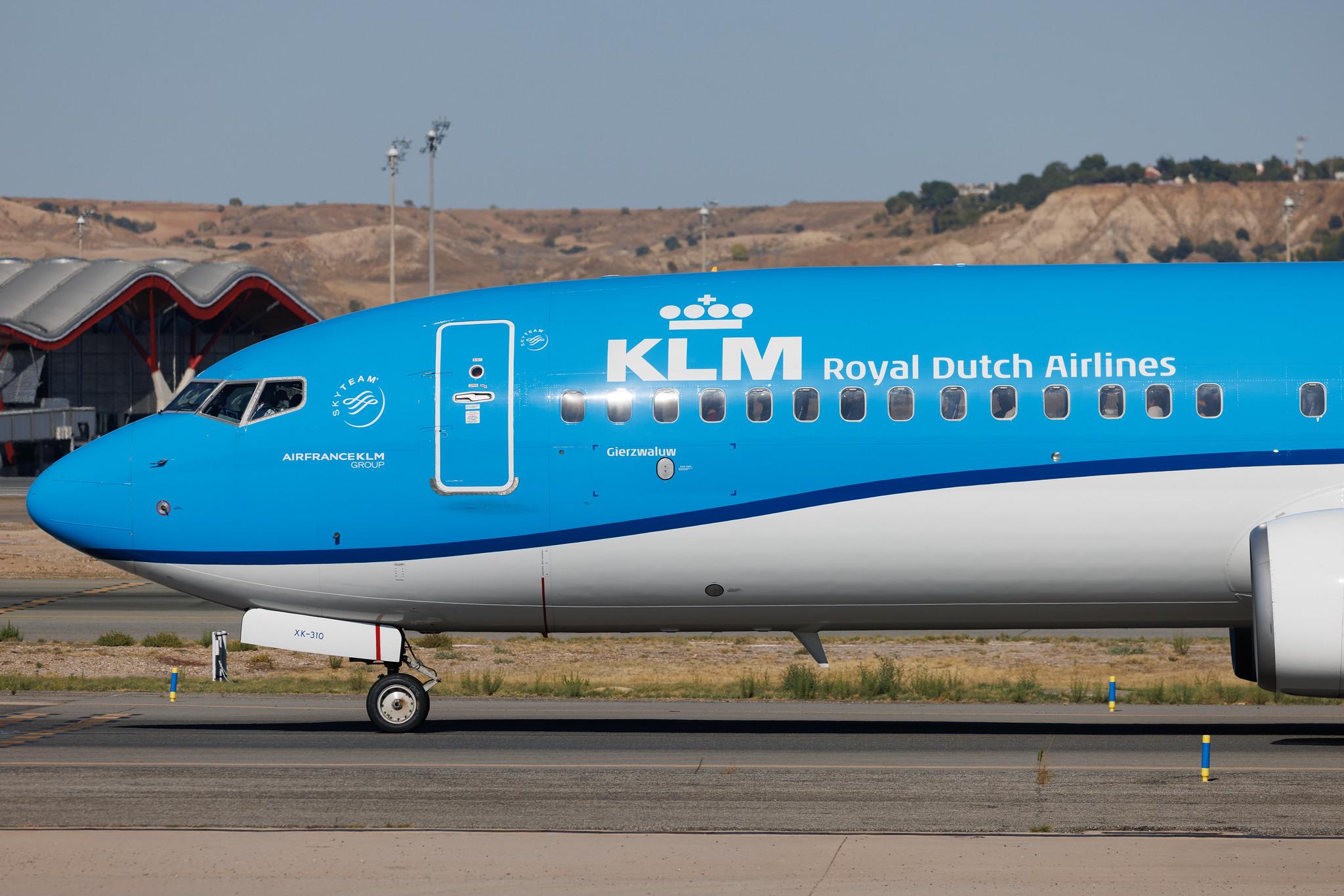 Madrid Barajas Airport: KLM (KL / KLM) | Boeing 737-8K2 B738 | PH-BXK | MSN 29598