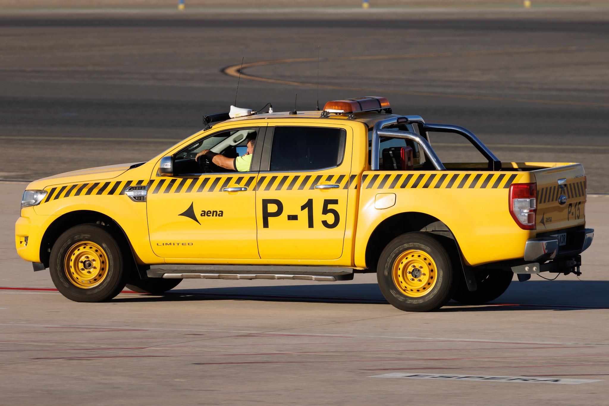 Madrid Barajas Airport: Follow Me P-15