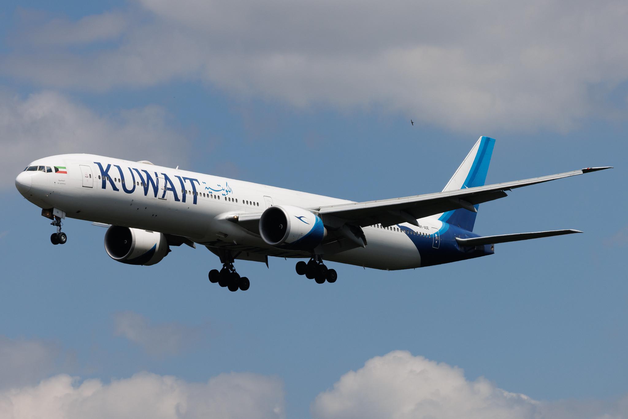Frankfurt Airport: Kuwait Airways (KU / KAC) | Boeing 777-369(ER) B77W | 9K-AOE | MSN 62563
