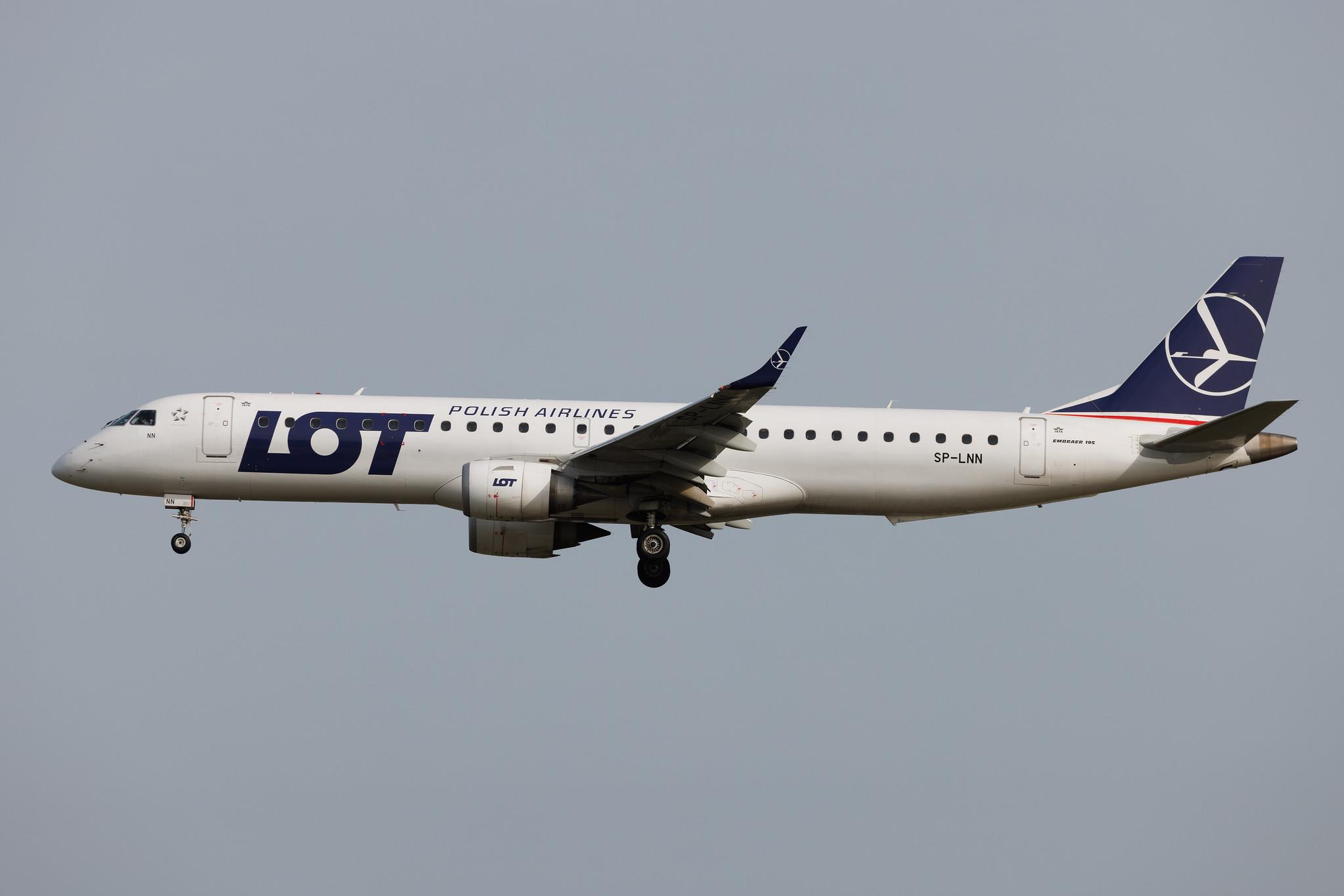 Frankfurt Airport: LOT (LO / LOT) | Embraer E195AR E195 | SP-LNN | MSN 19000413