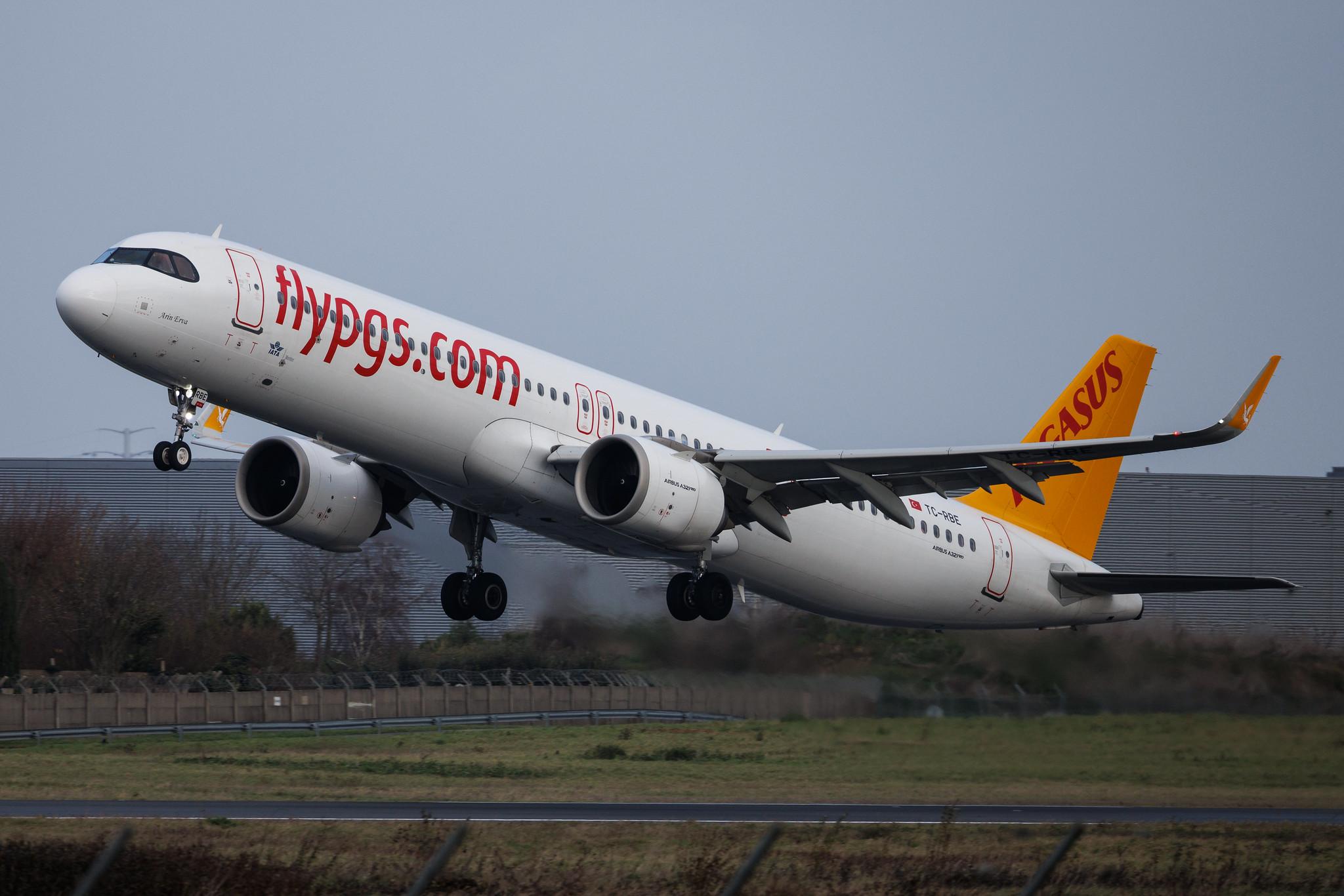 Paris Orly Airport: Pegasus (PC / PGT) | Airbus A321-251NX A21N | TC-RBE | MSN 09462
