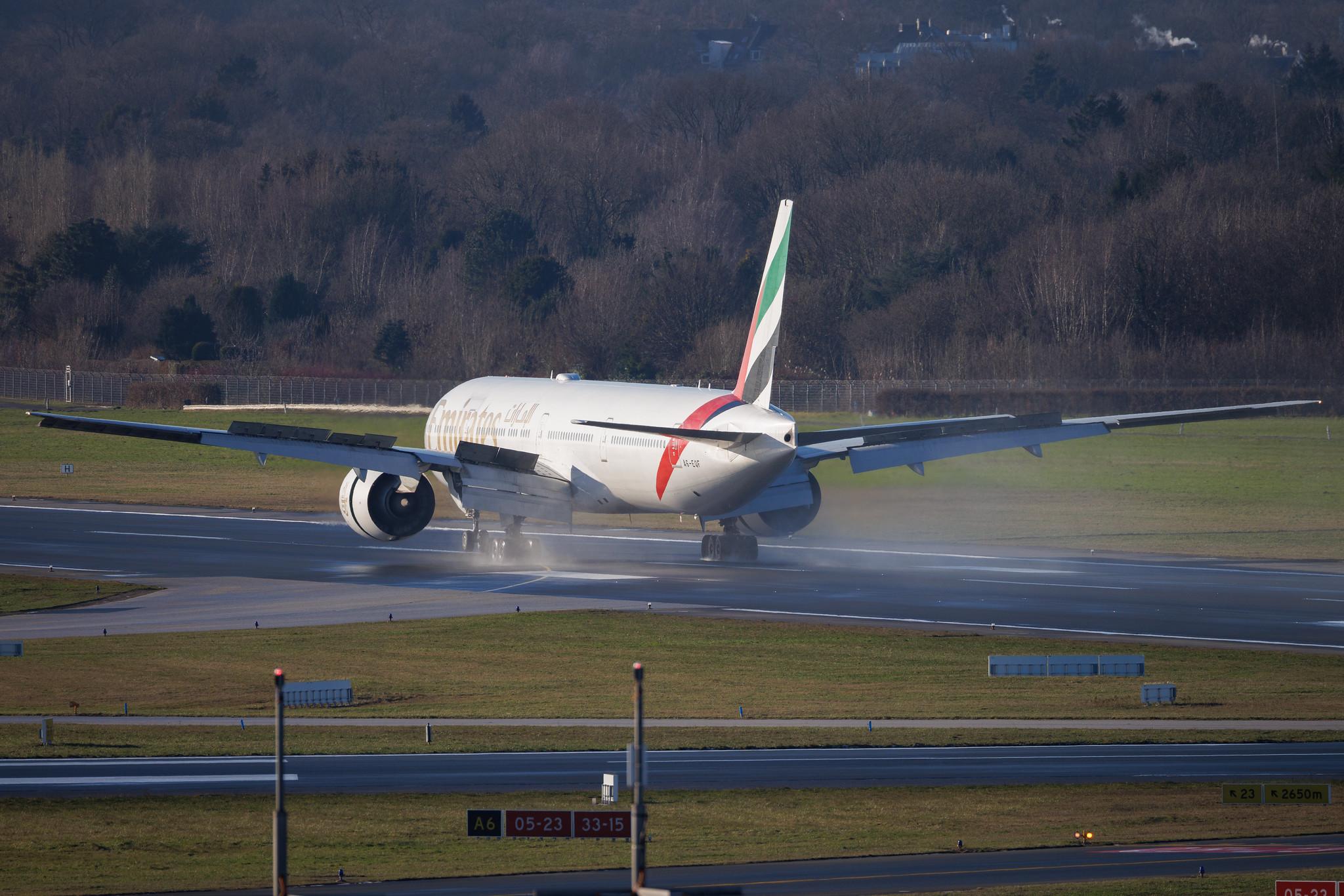 Hamburg Airport: Emirates (EK / UAE) | Boeing 777-31H(ER) B77W | A6-EQF | MSN 42351