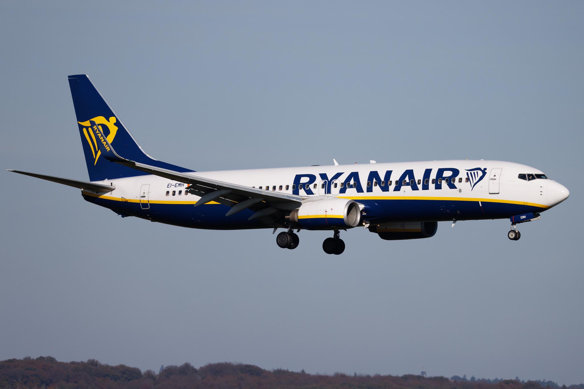 Köln Bonn Airport: Ryanair (FR / RYR) | Boeing 737-8AS B738 | EI-EMH | MSN 34974