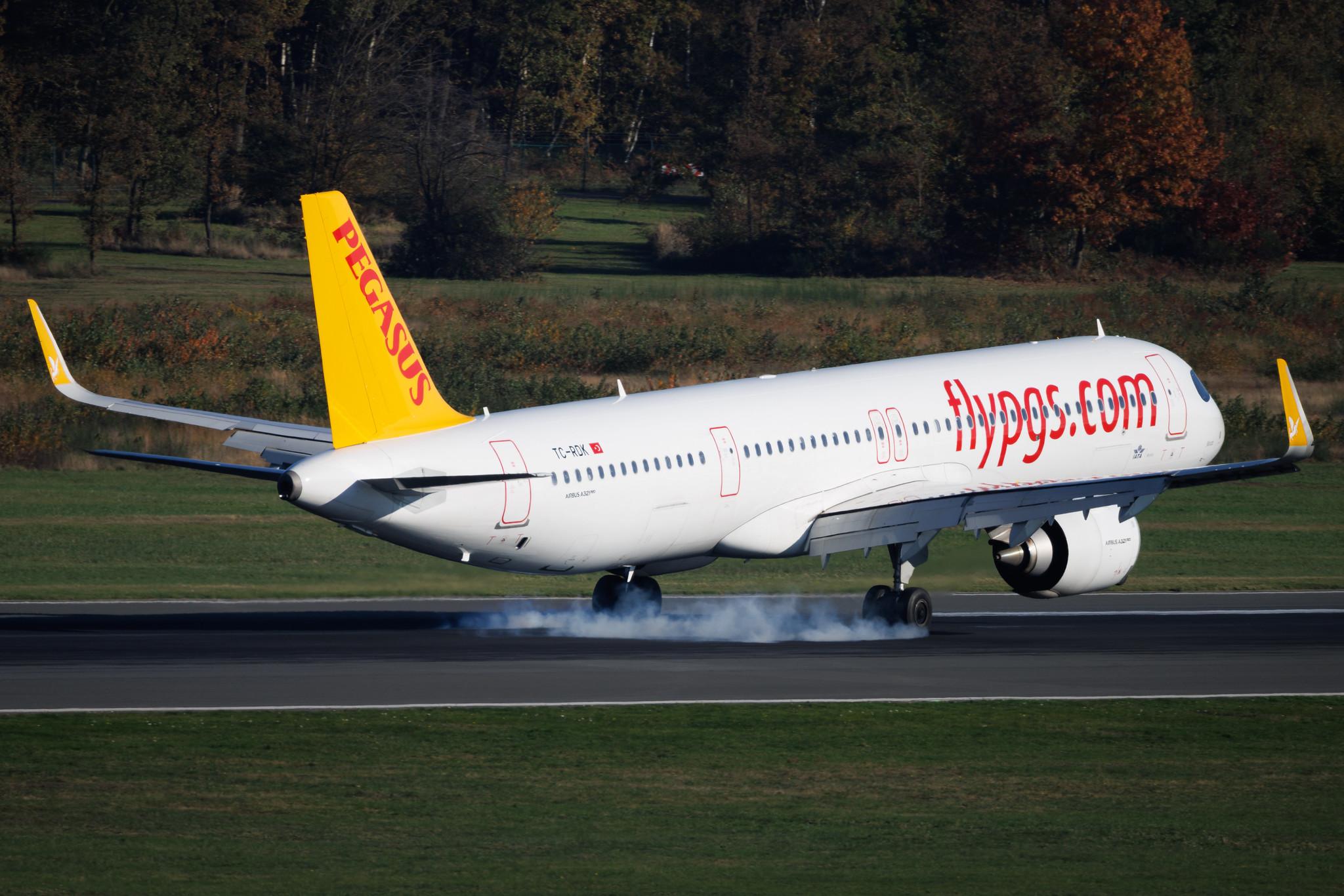 Köln Bonn Airport: Pegasus (PC / PGT) | Airbus A321-251NX A21N | TC-RDK | MSN 11281