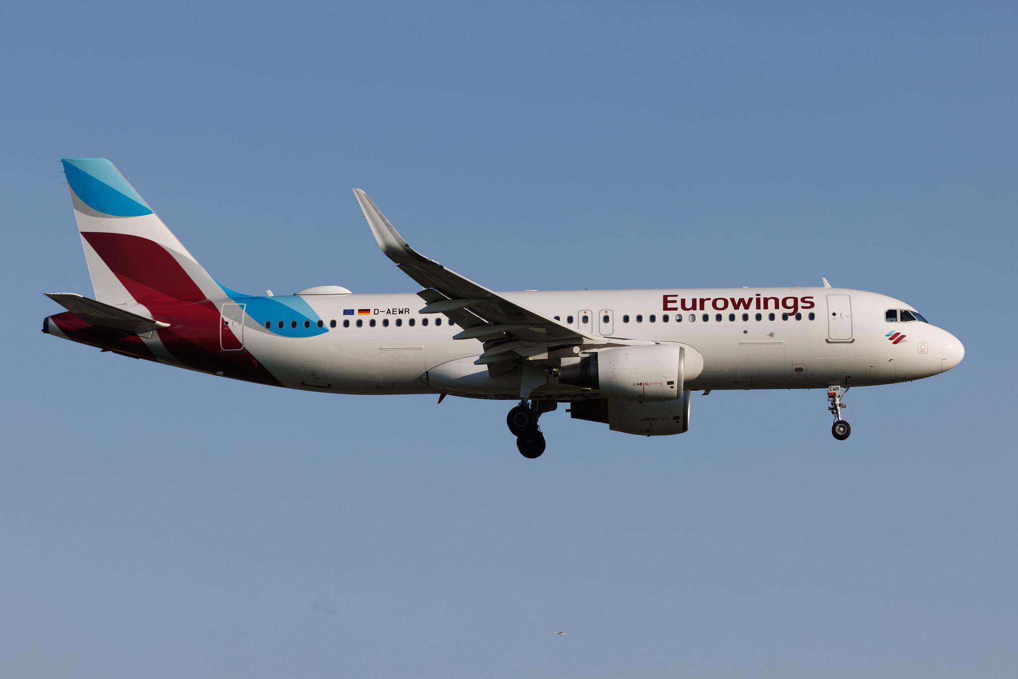 Hamburg Airport: Eurowings (EW / EWG) | Airbus A320-214 A320 | D-AEWR | MSN 7412
