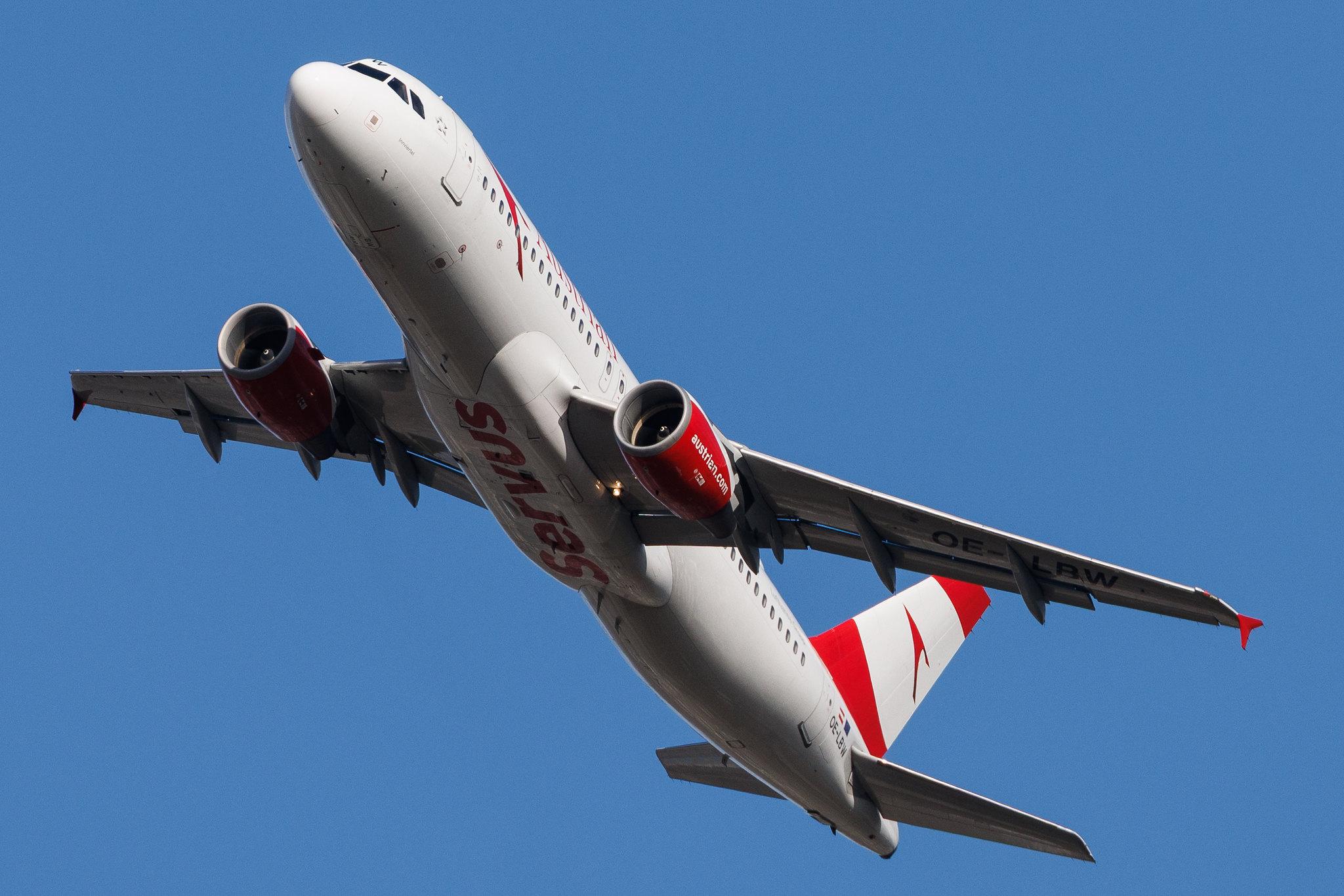 Vienna International Airport: Austrian Airlines (OS / AUA) | Airbus A320-214 A320 | OE-LBW | MSN 1678