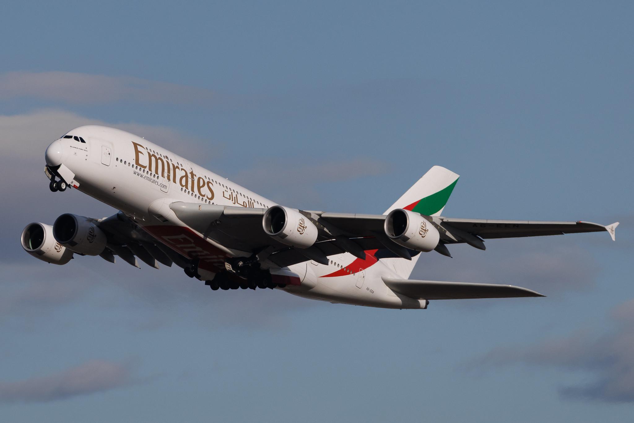 Vienna International Airport: Emirates (EK / UAE) | Airbus A380-861 A388 | A6-EEN | MSN 135