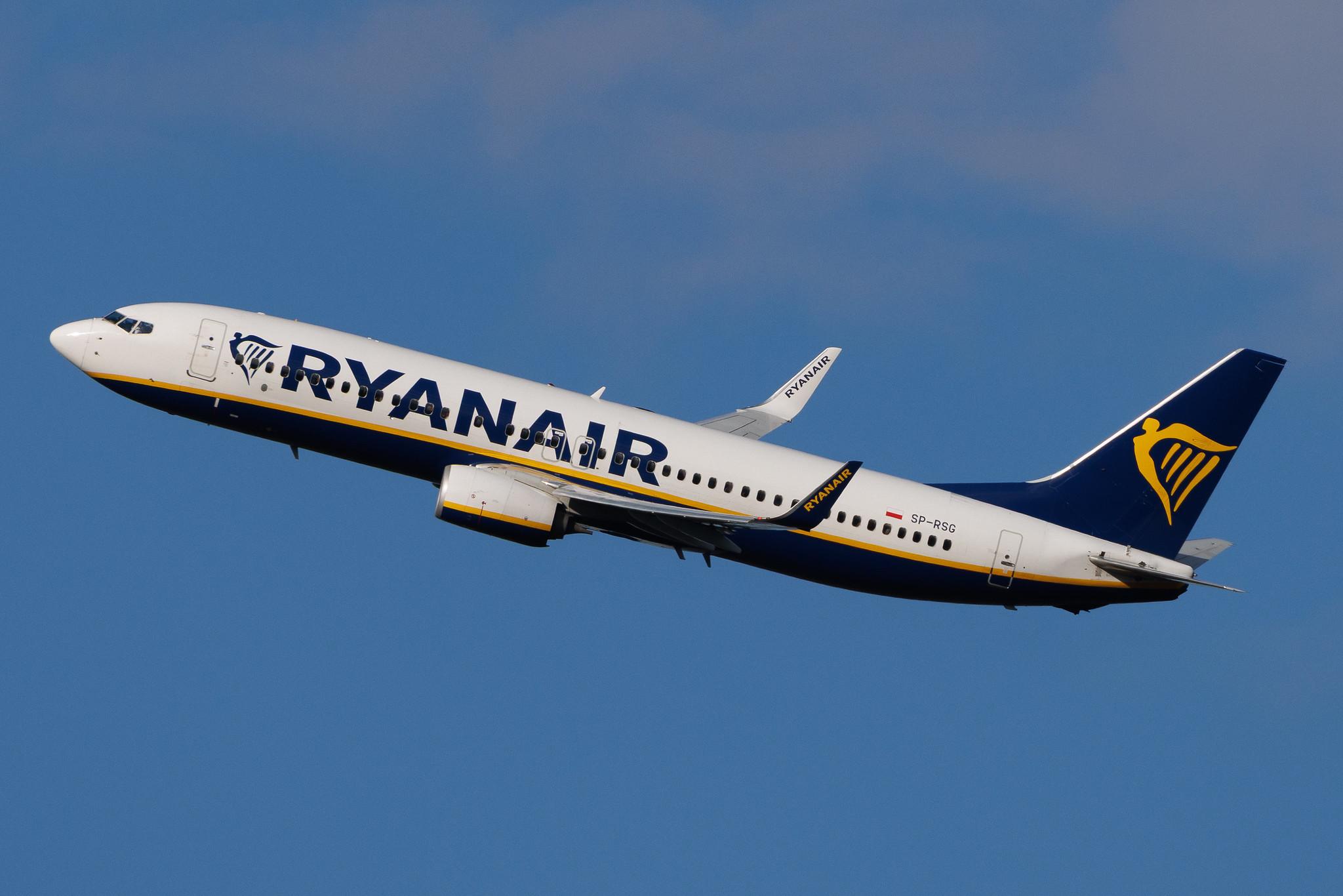 Vienna International Airport: Ryanair (FR / RYR) | Operator: Ryanair Sun | Boeing 737-8AS B738 | SP-RSG | MSN 44841