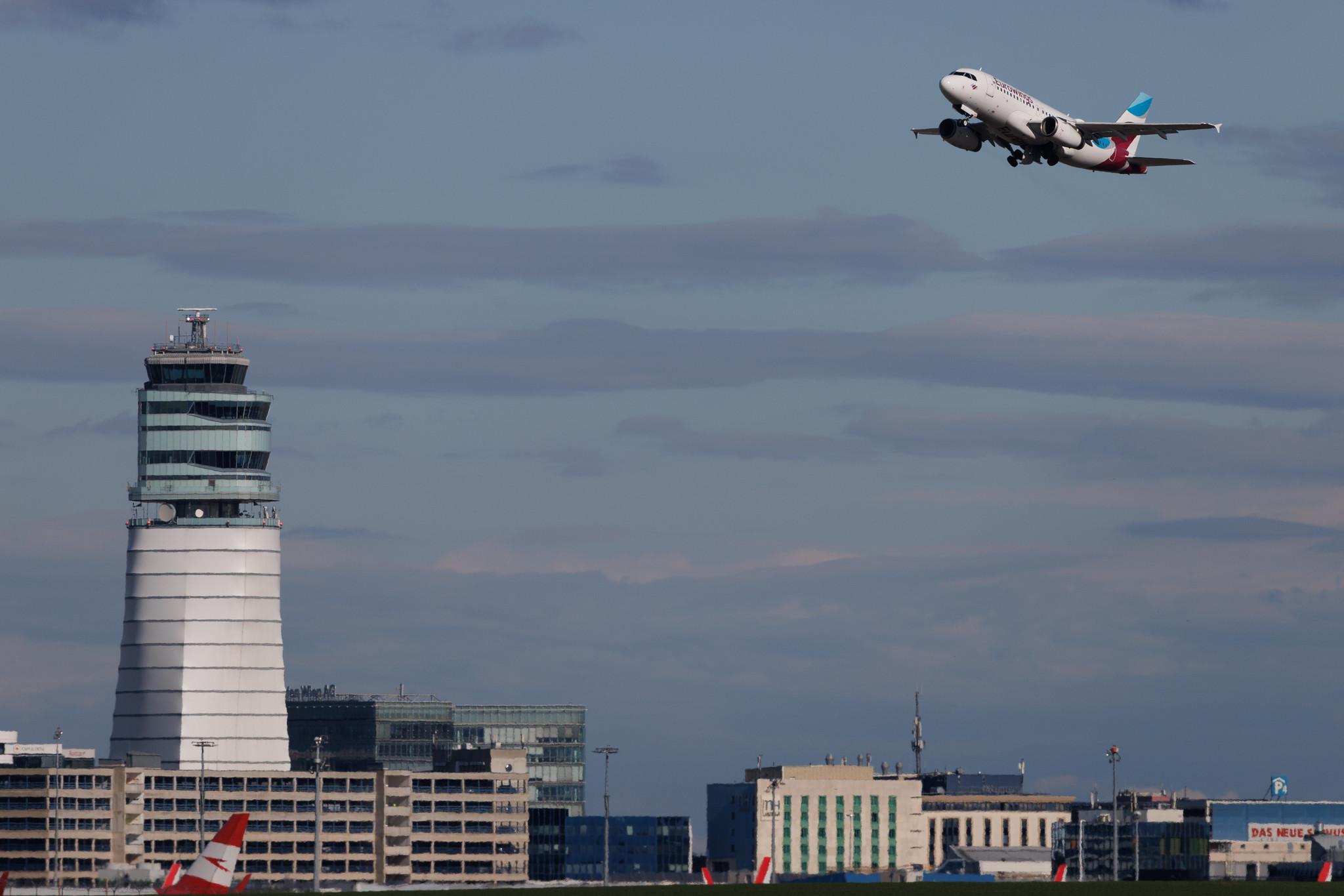 Vienna International Airport: Eurowings (EW / EWG) | Operator: Eurowings Europe | Airbus A319-132 A319 | 9H-EXT | MSN 05043