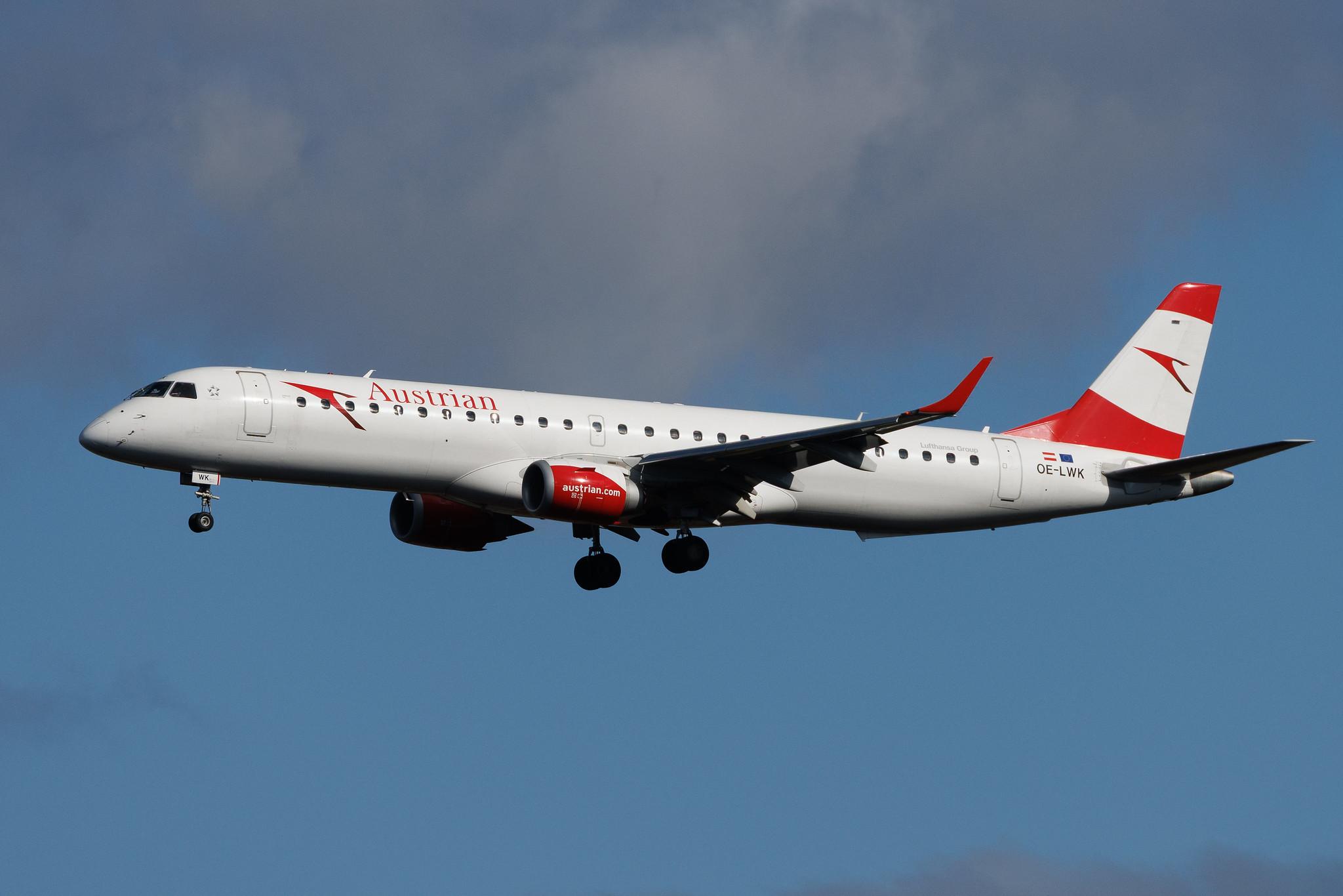 Vienna International Airport: Austrian Airlines (OS / AUA) | Embraer E195LR E195 | OE-LWK | MSN 19000523