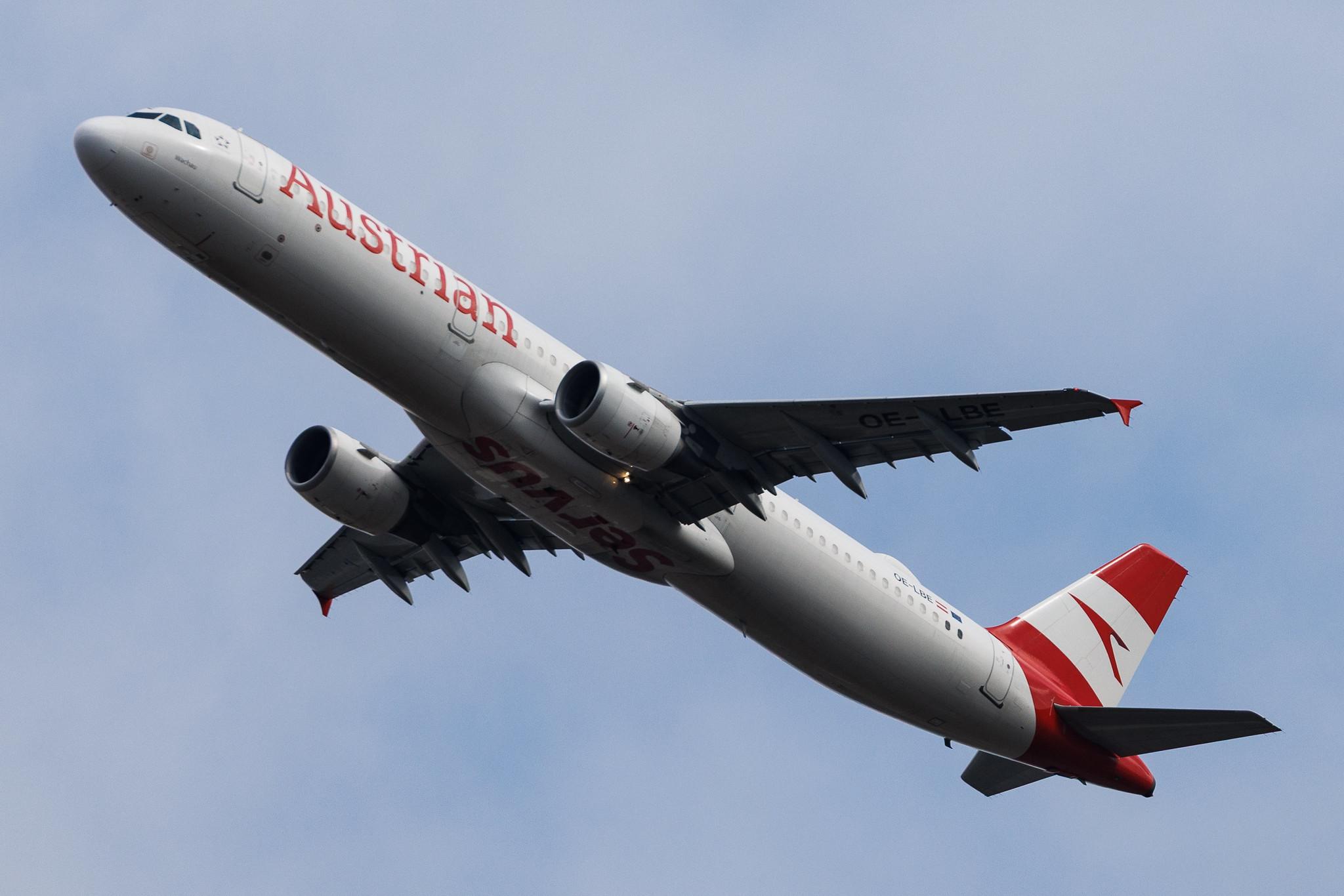Vienna International Airport: Austrian Airlines (OS / AUA) | Airbus A321-211 A321 | OE-LBE | MSN 0935