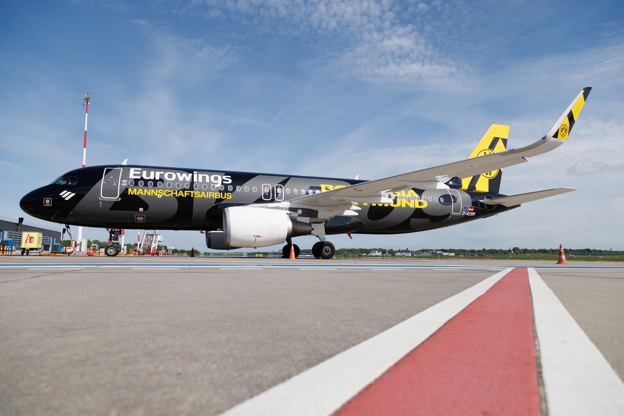 Hamburg Airport: Eurowings (EW / EWG) | Livery: BVB FanAirbus | Airbus A320-214 A320 | D-AEWM | MSN 7259