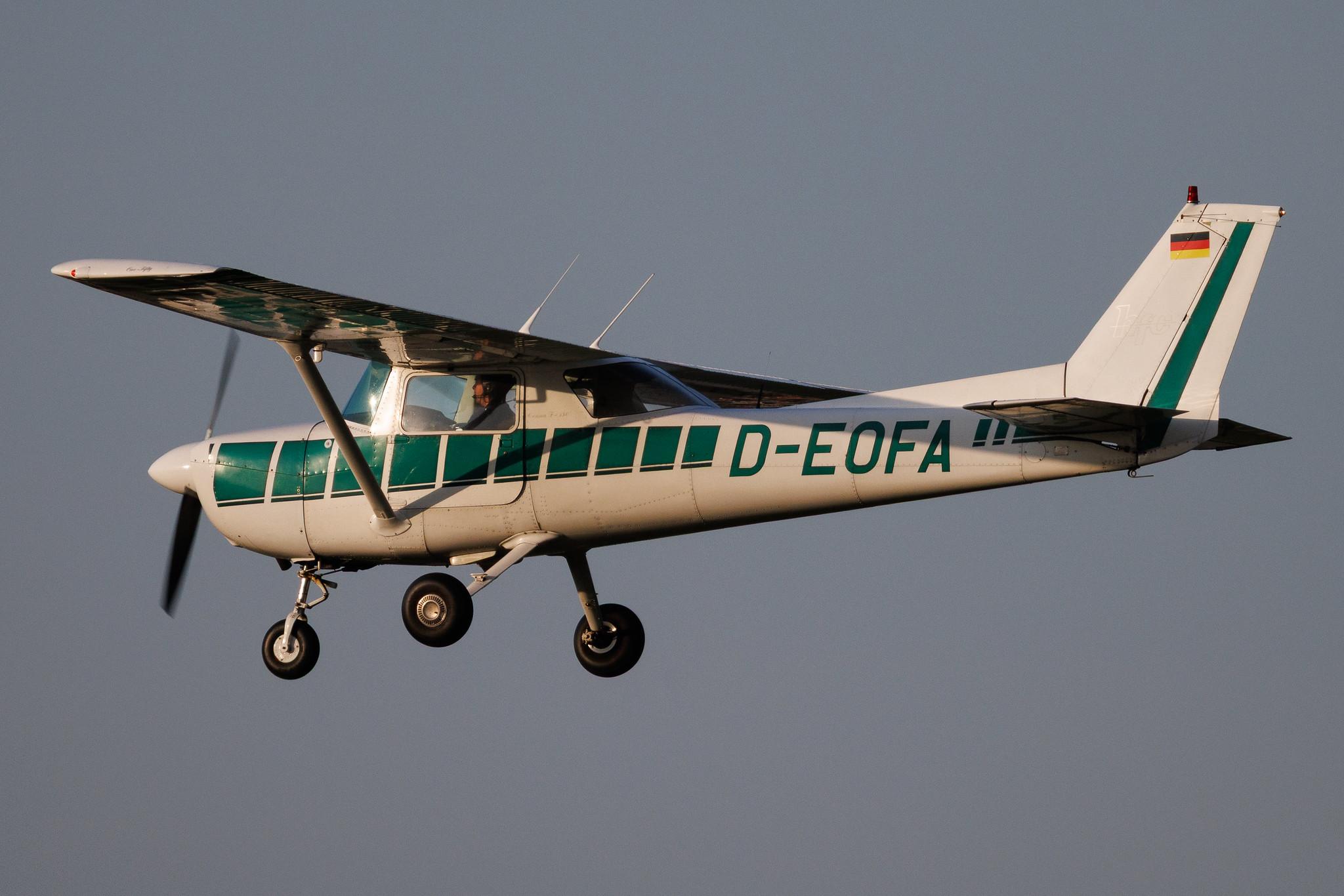 Hamburg Airport: Private Owner | Cessna F150L C150 | D-EOFA | MSN F15001005