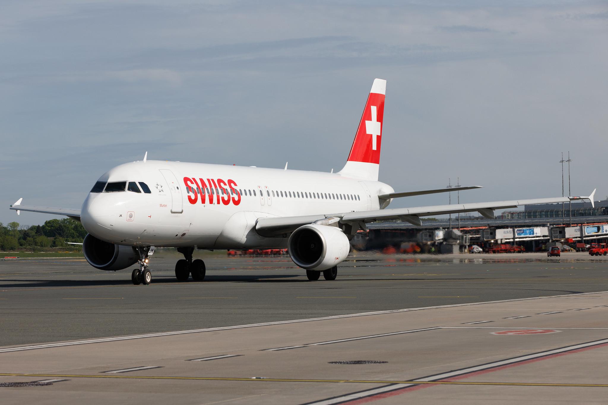 Hamburg Airport: Swiss (LX / SWR) | Airbus A320-214 A320 | HB-IJK | MSN 0596
