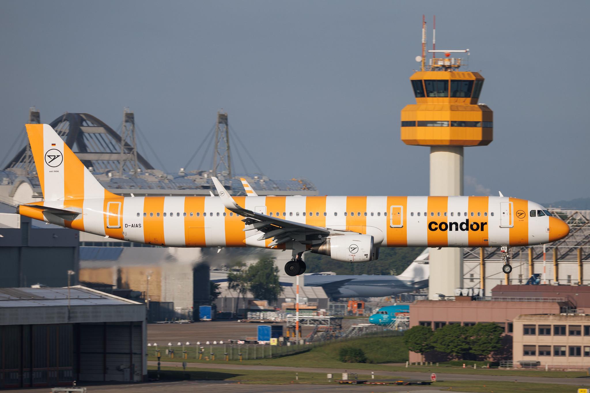 Hamburg Airport: Condor (DE / CFG) | Livery: Yellow Sunshine Livery | Airbus A321-211 A321 | D-AIAS | MSN 06122