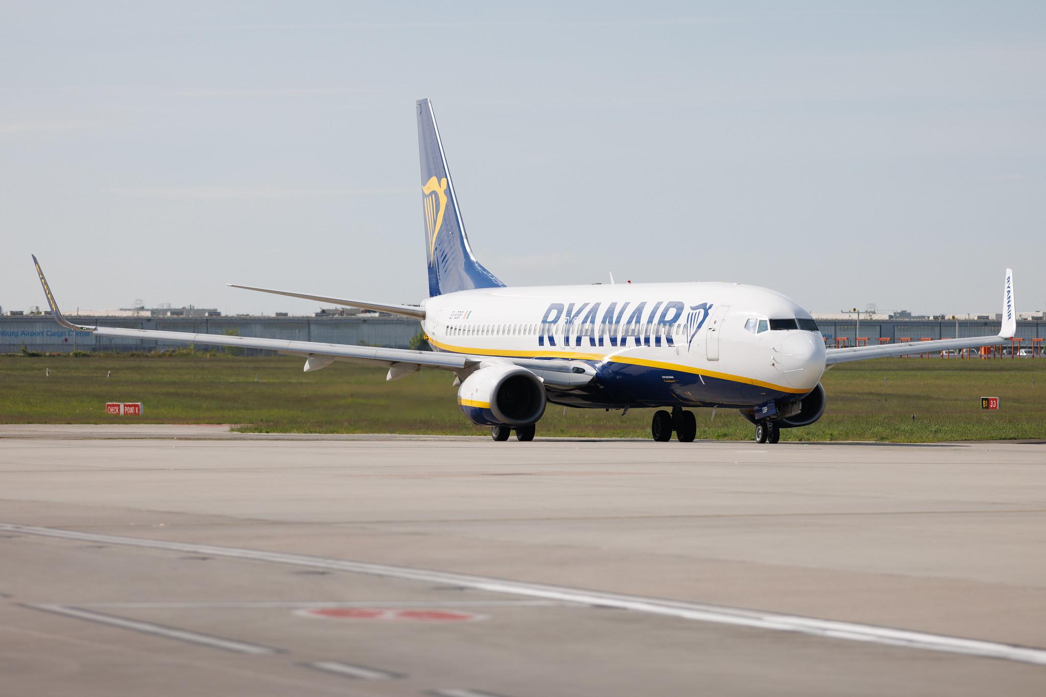 Hamburg Airport: Ryanair (FR / RYR) | Boeing 737-8AS B738 | EI-EBP | MSN 37531