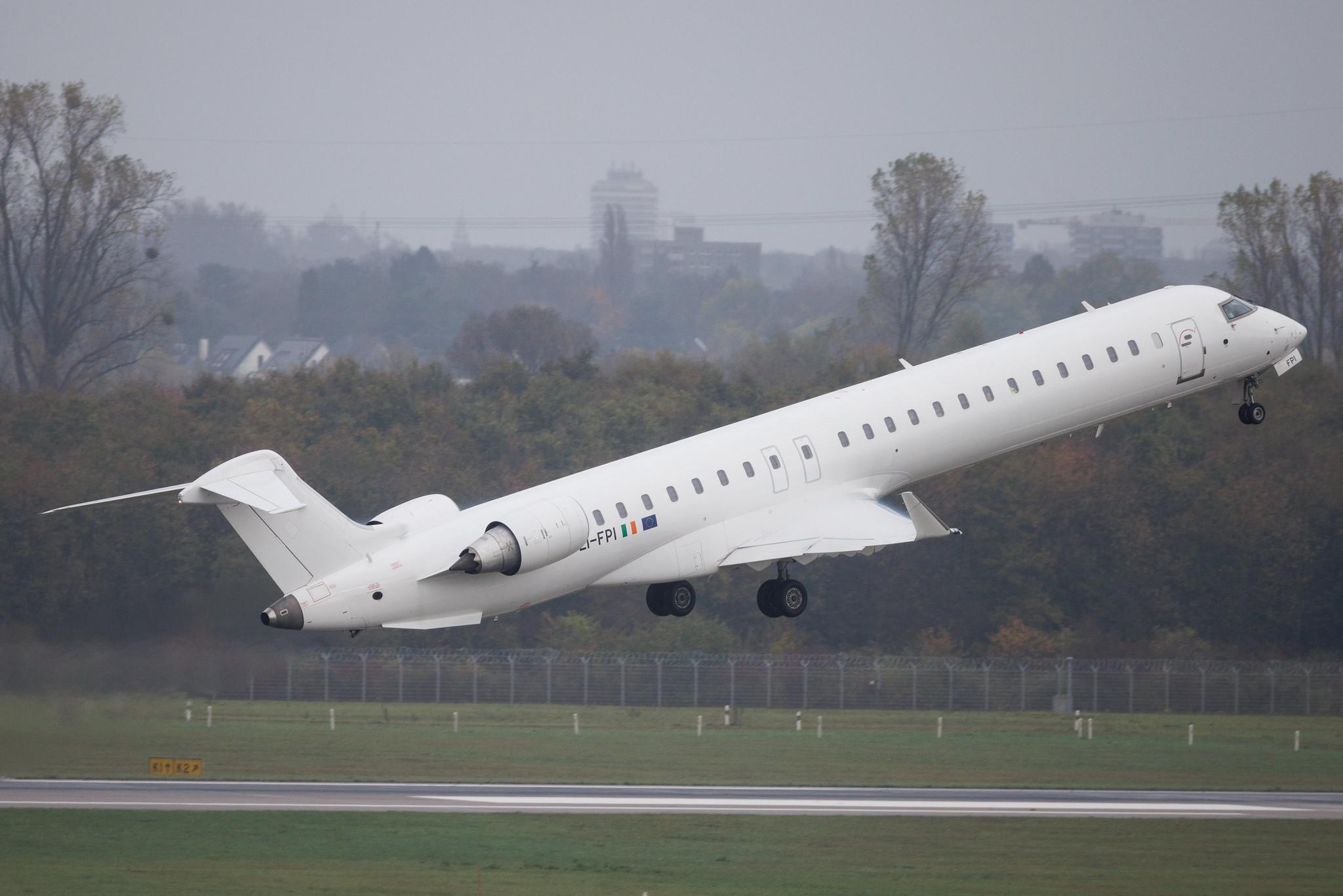 Düsseldorf Airport: CityJet (WX / BCY) | Operator: Cityjet | Mitsubishi CRJ-900LR CRJ9 | EI-FPI | MSN 15425