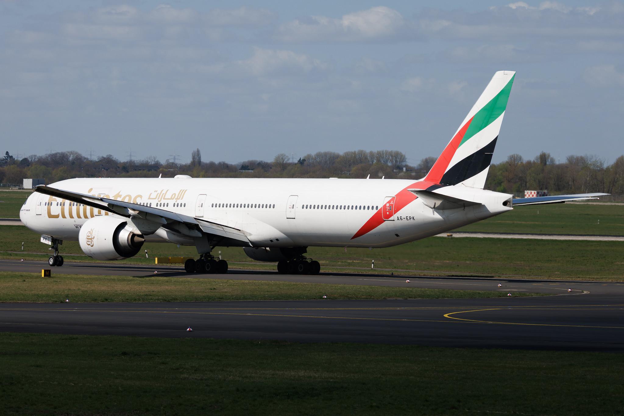 Düsseldorf Airport: Emirates (EK / UAE) | Boeing 777-31H(ER) B77W | A6-EPK | MSN 42330