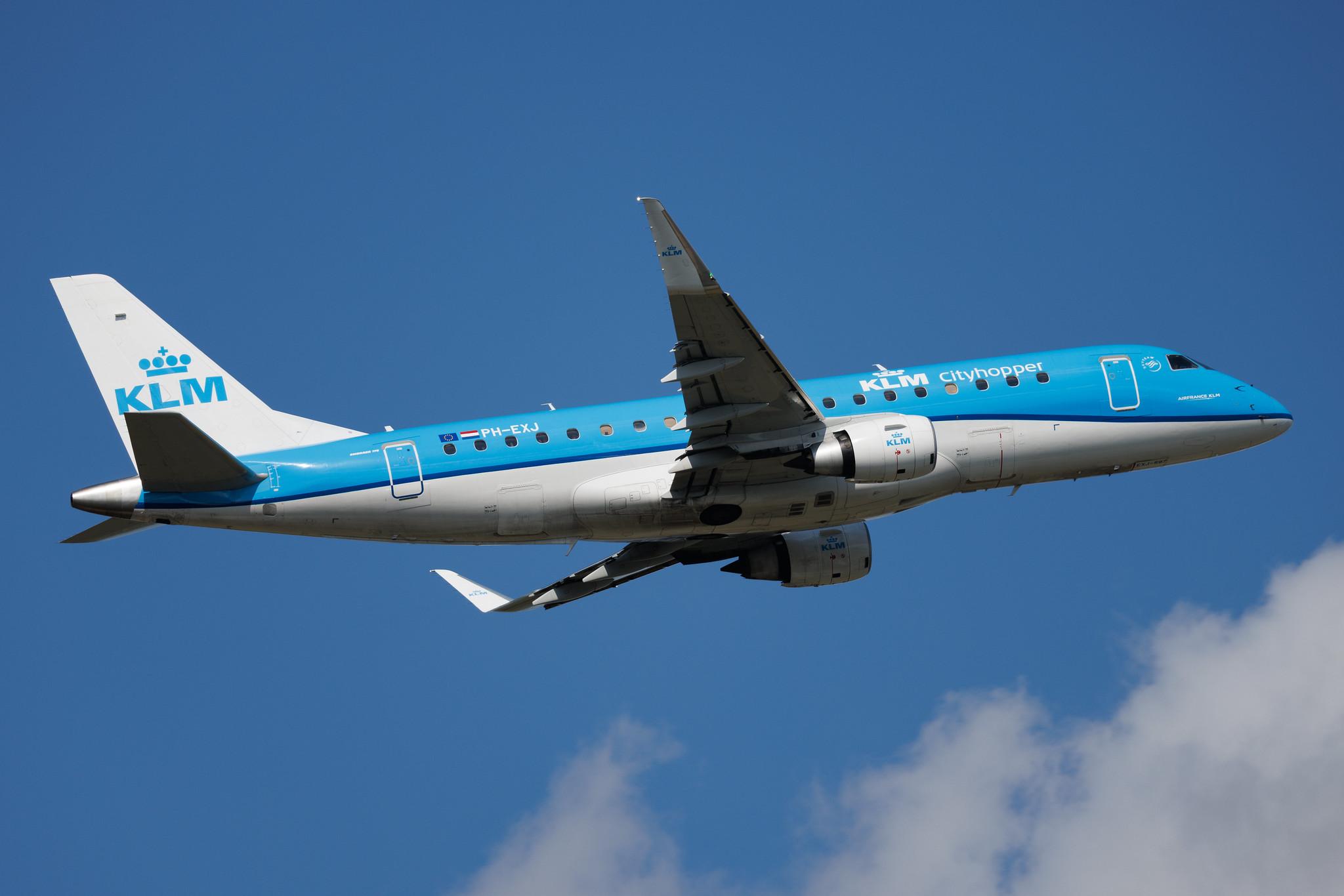 Düsseldorf Airport: KLM (KL / KLM) | Operator: KLM Cityhopper | Embraer E175STD E75L | PH-EXJ | MSN 17000597