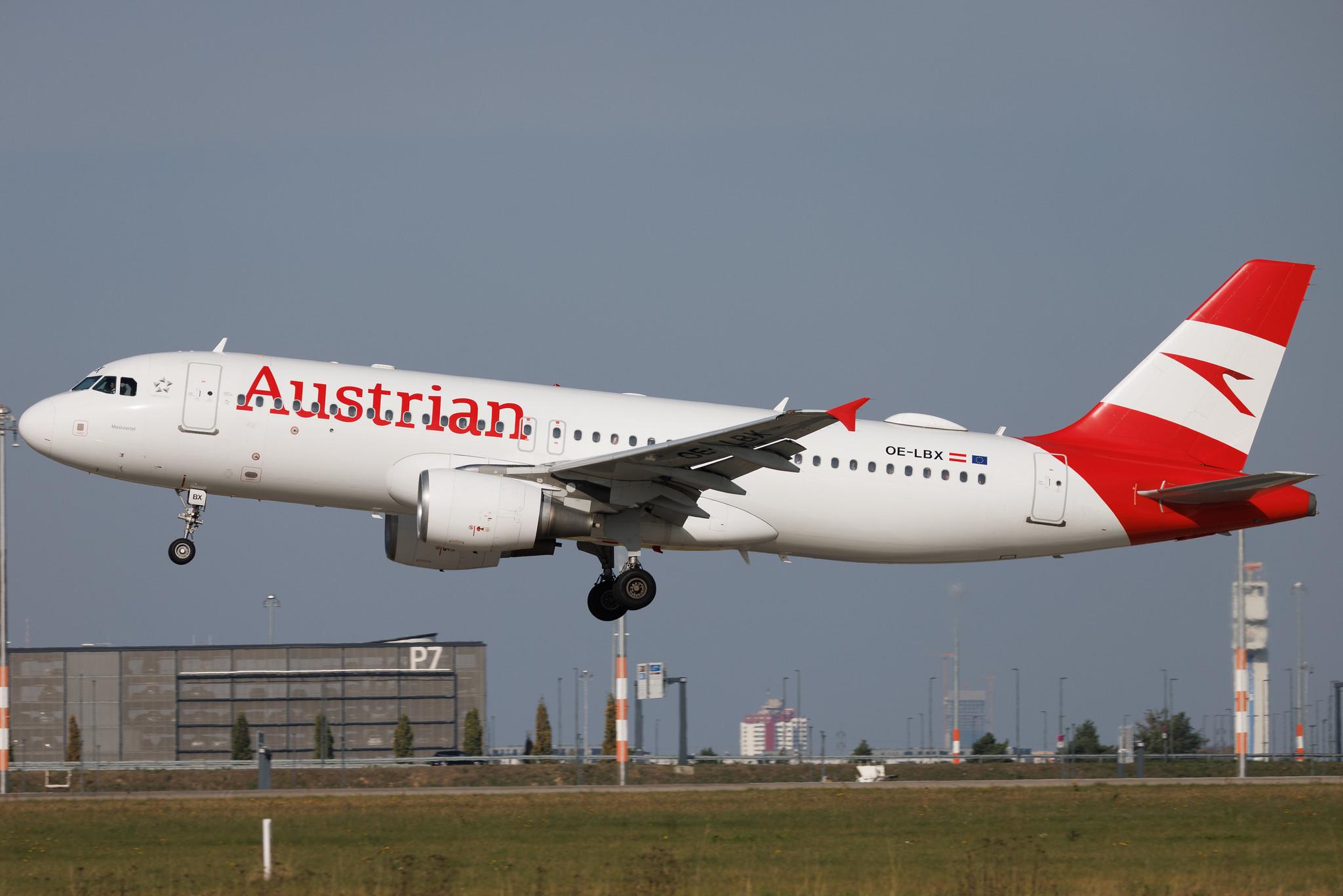 Flughafen Berlin Brandenburg: Austrian Airlines (OS / AUA) | Airbus A320-214 A320 | OE-LBX | MSN 1735