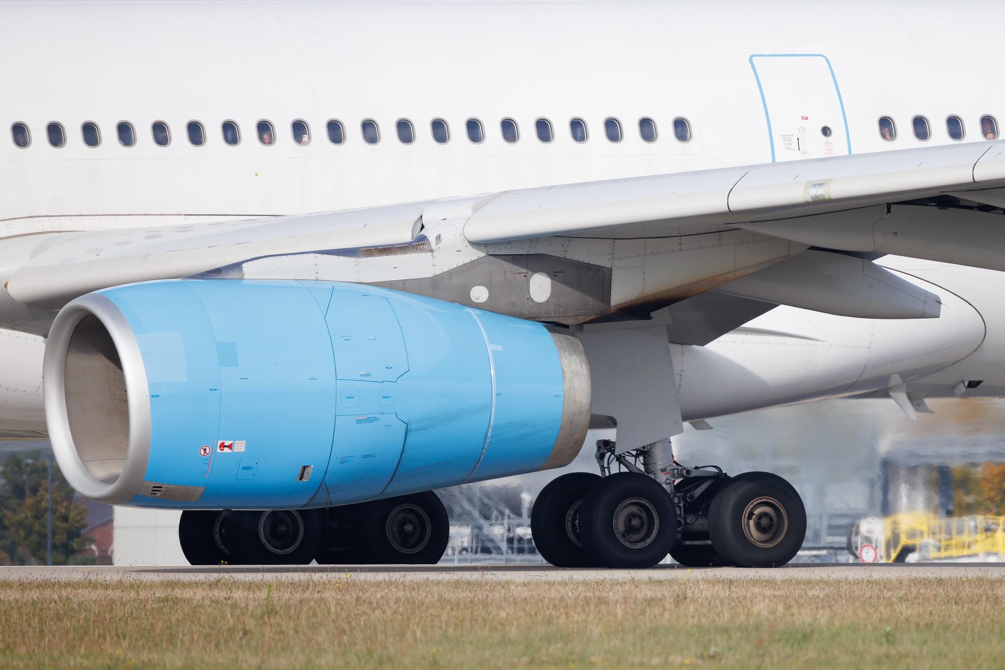 Flughafen Berlin Brandenburg: Air Anka (6K / TAH) | Airbus A330-243 A332 | TC-NYB | MSN 0597