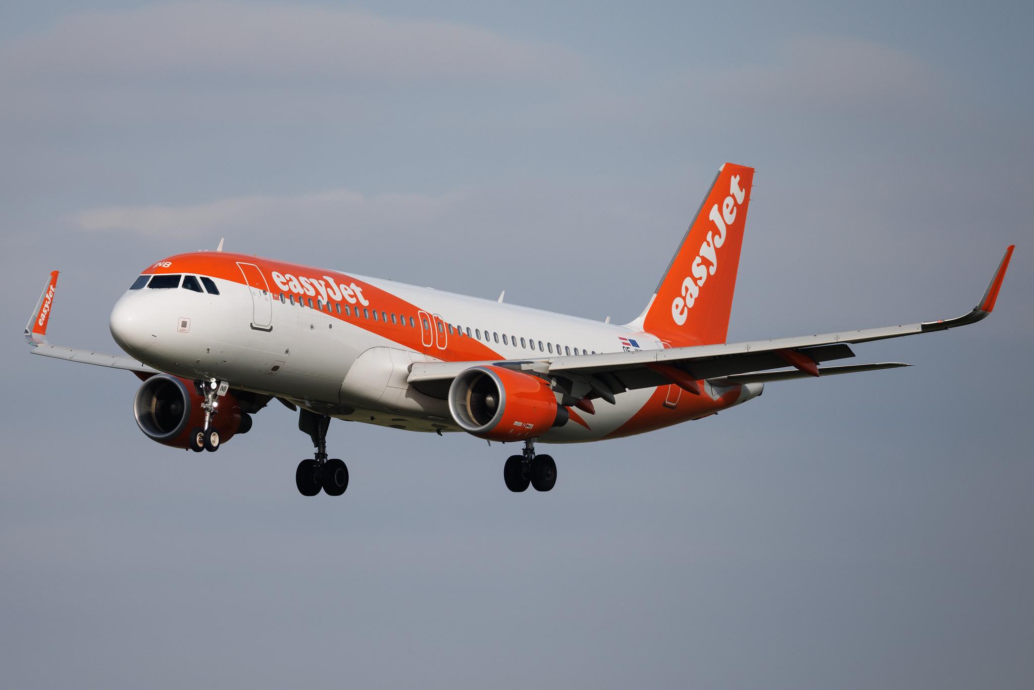 Flughafen Berlin Brandenburg: easyJet (U2 / EZY) | Operator: easyJet Europe | Airbus A320-214 A320 | OE-INB | MSN 7730