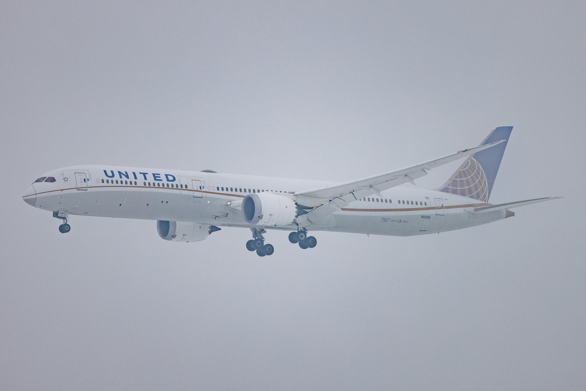 Munich Airport: United Airlines (UA / UAL) | Boeing 787-10 Dreamliner B78X | N12005 | MSN 40937