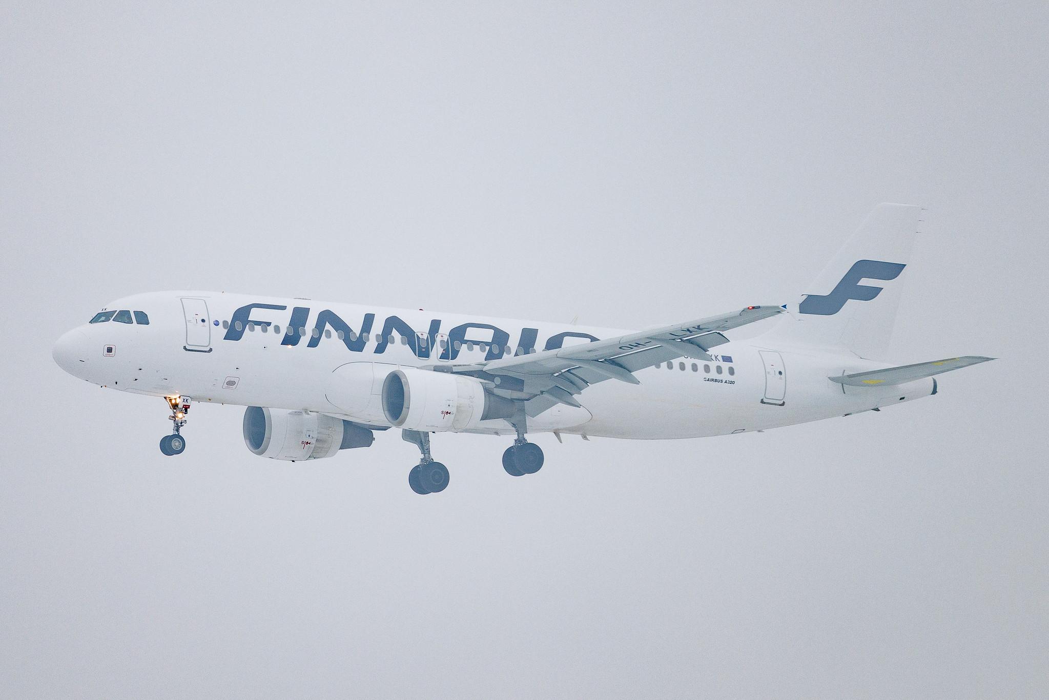 Munich Airport: Finnair (AY / FIN)  |  Airbus A320-214 A320 | OH-LXK | MSN 02065