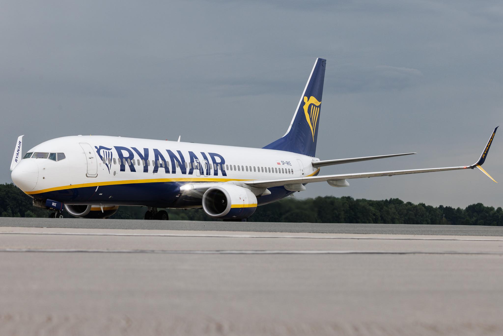 Hamburg Airport: Ryanair (FR / RYR) | Operator: Buzz | Boeing 737-8AS B738 | SP-RKE | MSN 44743