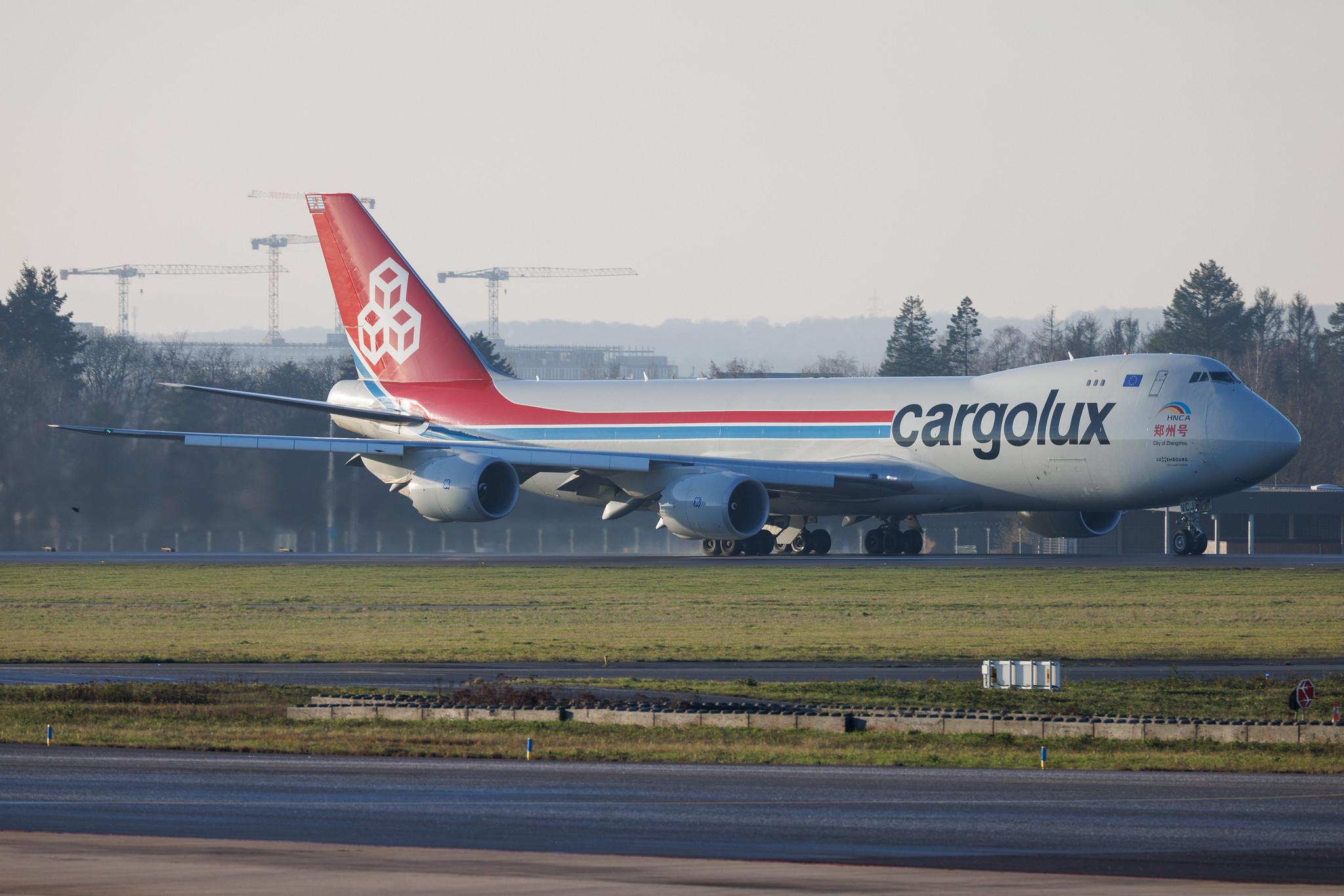 Luxembourg Findel Airport: Cargolux (CV / CLX) | Boeing 747-8R7F B748 | LX-VCJ | MSN 38077