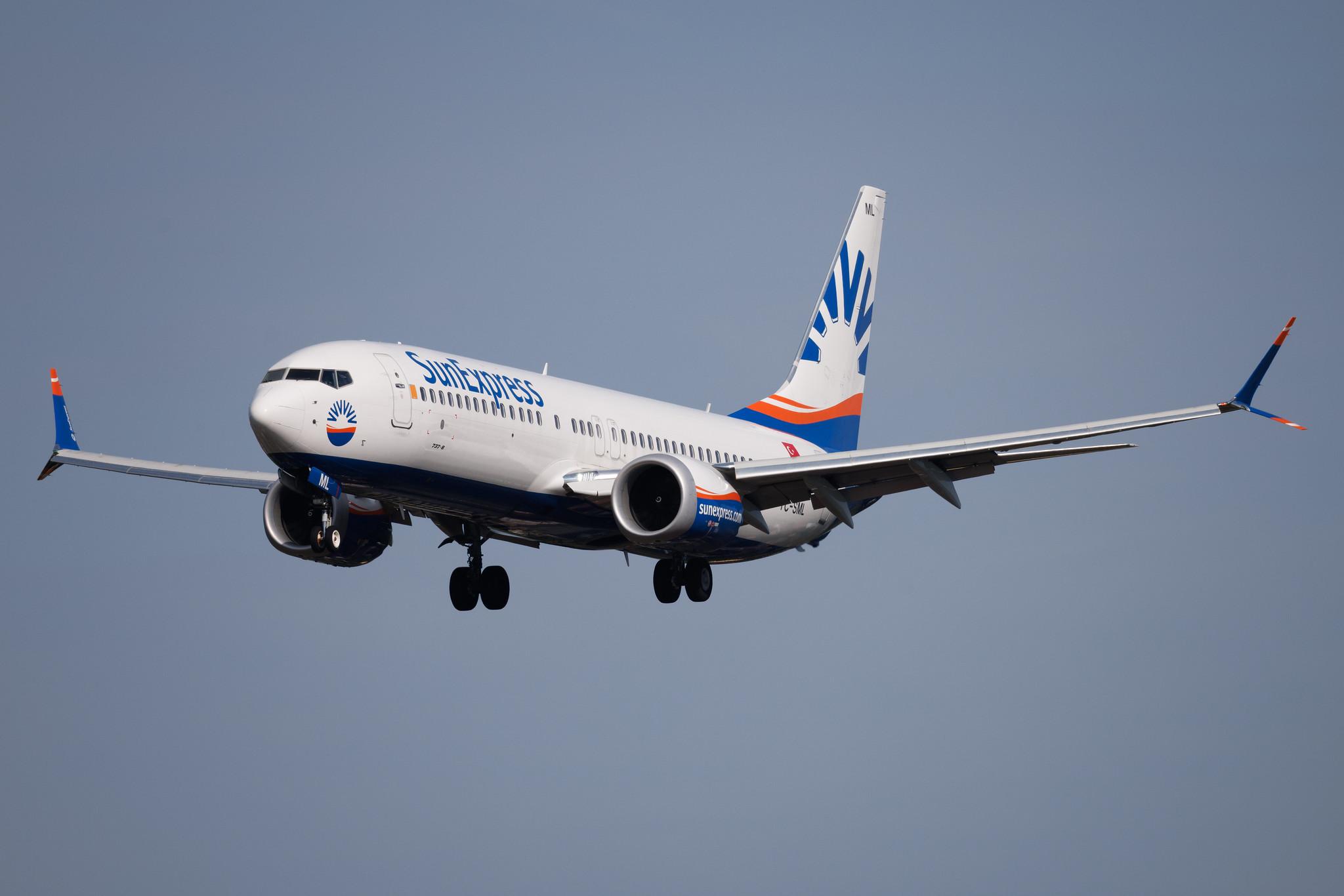 Hamburg Airport: SunExpress (XQ / SXS) | Boeing 737 MAX 8 B38M | TC-SML | MSN 61337