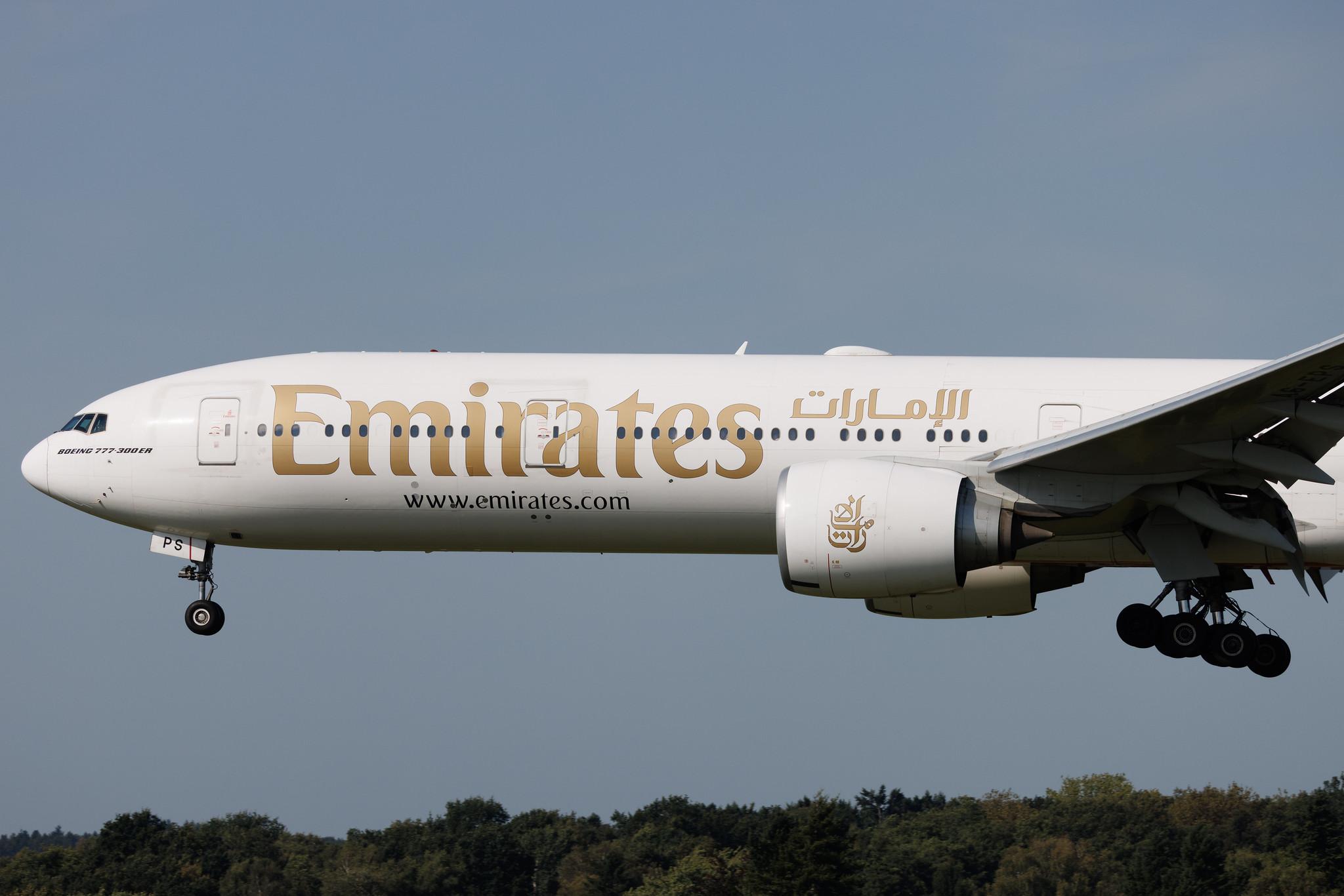 Hamburg Airport: Emirates (EK / UAE) | Boeing 777-31H(ER) B77W | A6-EPS | MSN 42338