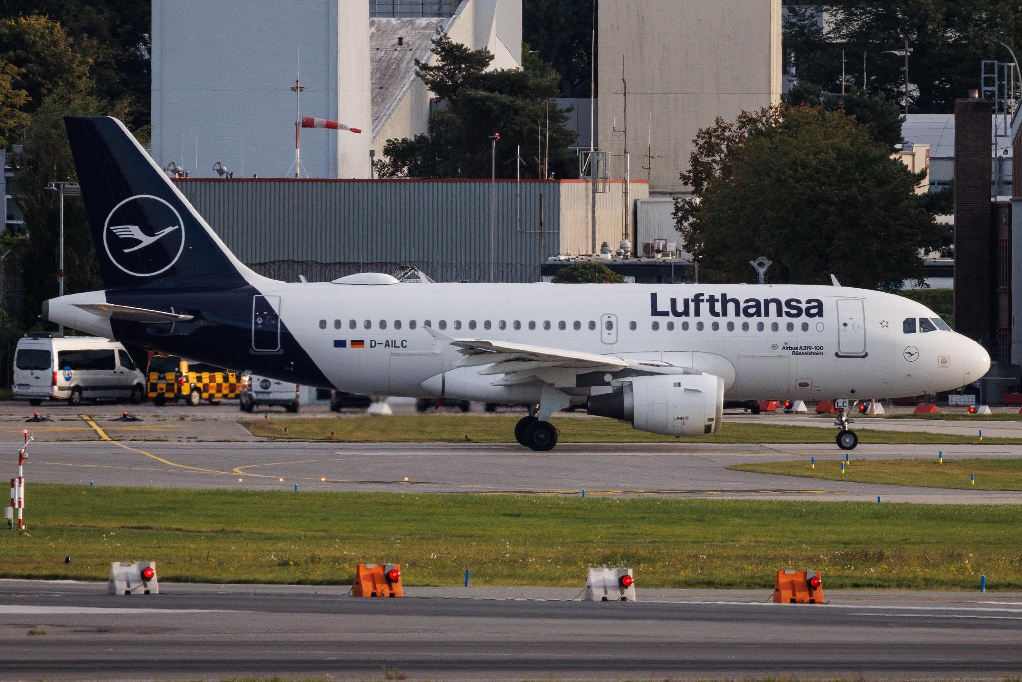 Hamburg Airport: Lufthansa (LH / DLH) | Airbus A319-114 A319 | D-AILC | MSN 0616