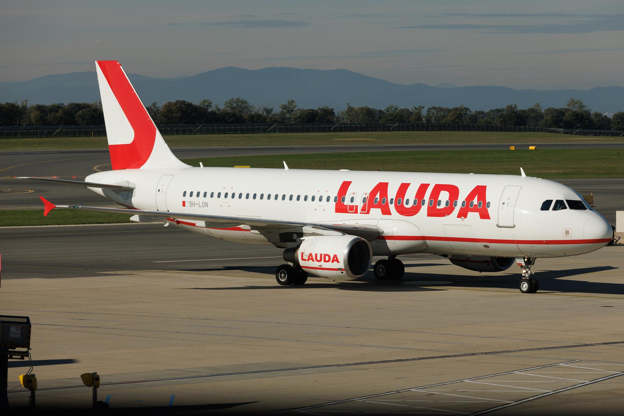 Vienna International Airport: Lauda Europe (LW / LDA) | Airbus A320-214 A320 | 9H-LON | MSN 03048