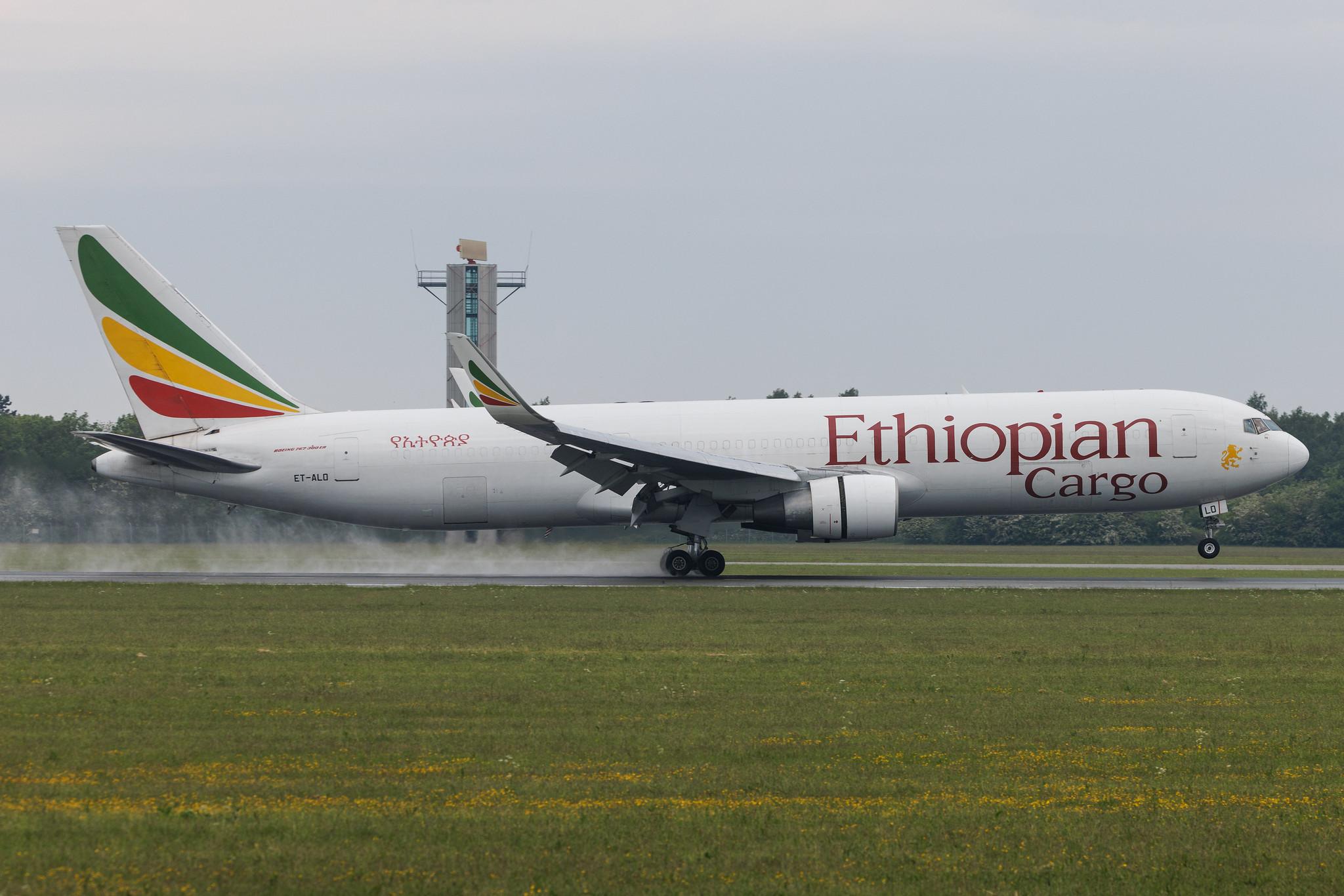 Copenhagen Airport: Ethiopian Cargo (ET / ETH) | Operator: Ethiopian Airlines | Boeing 767-360(ER)(BDSF) B763 | ET-ALO | MSN 33768