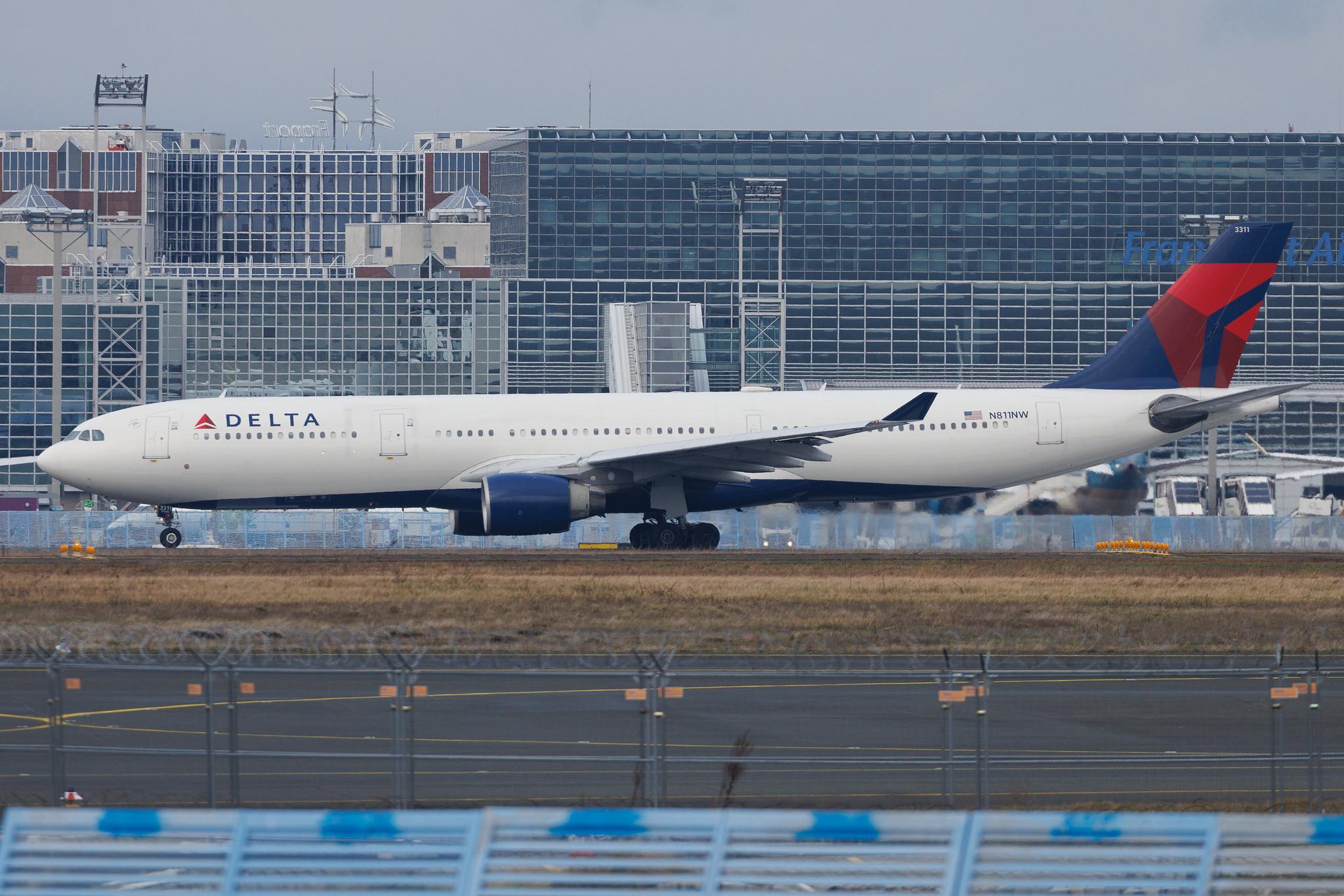 Frankfurt Airport: Delta Air Lines (DL / DAL) | Airbus A330-323 A333 | N811NW | MSN 0690