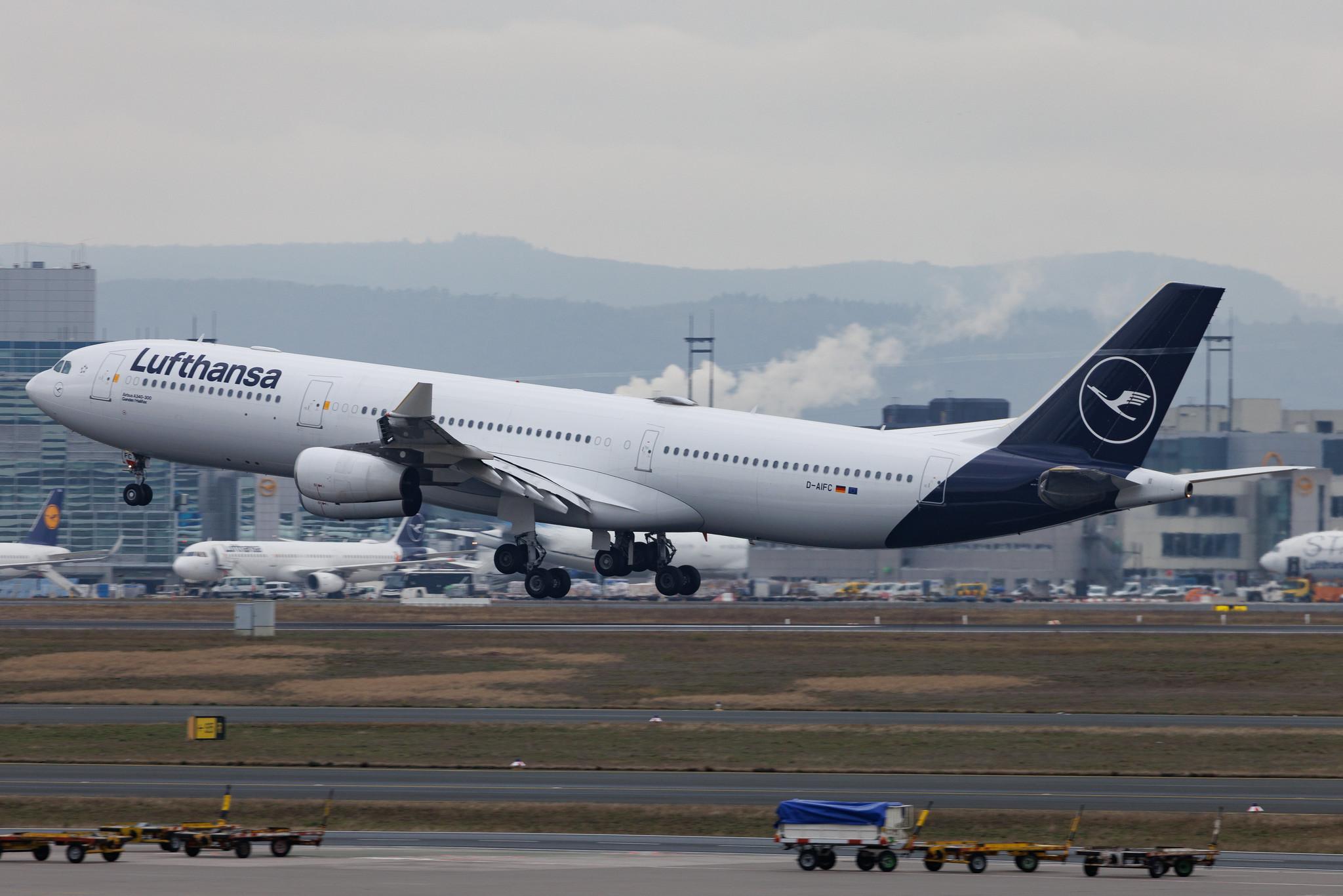 Frankfurt Airport: Lufthansa (LH / DLH) | Airbus A340-313 A343 | D-AIFC | MSN 0379