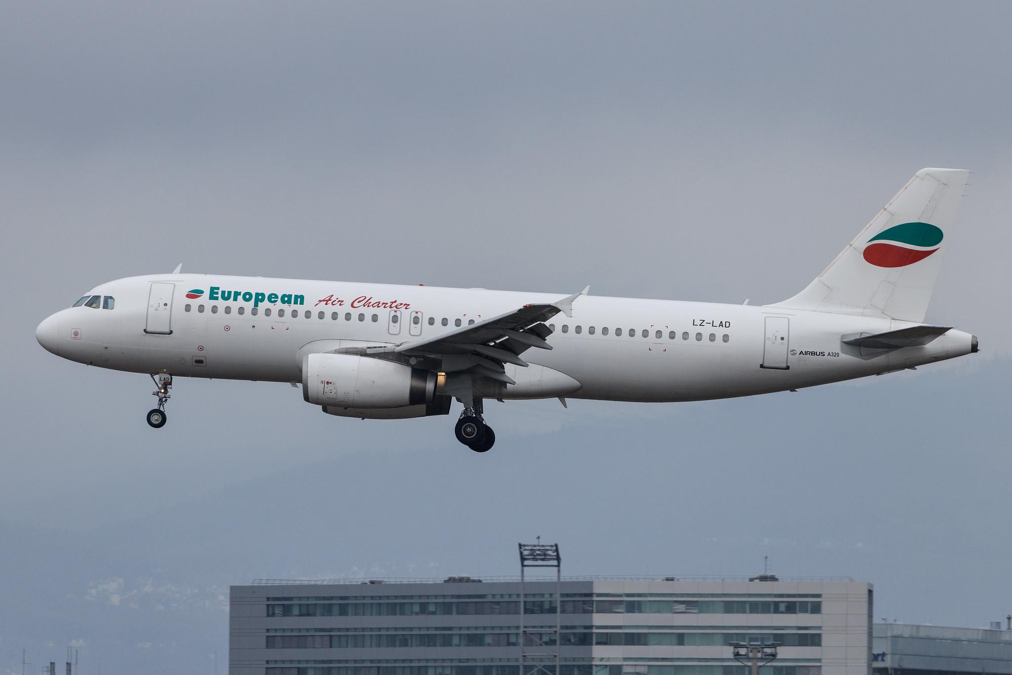 Frankfurt Airport: European Air Charter (H6 / BUC) | Airbus A320-231 A320 | LZ-LAD | MSN 00353
