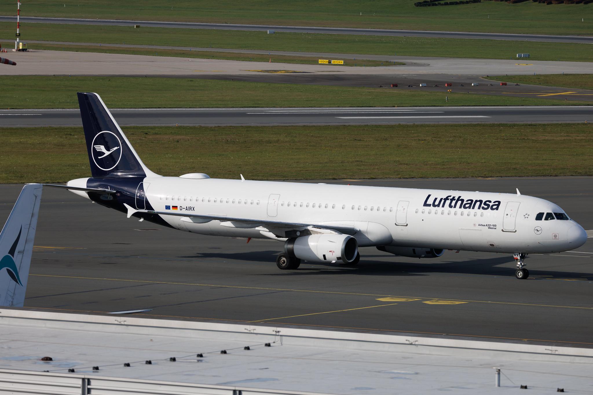 Hamburg Airport: Lufthansa (LH / DLH) | Airbus A321-131 A321 | D-AIRX | MSN 0887