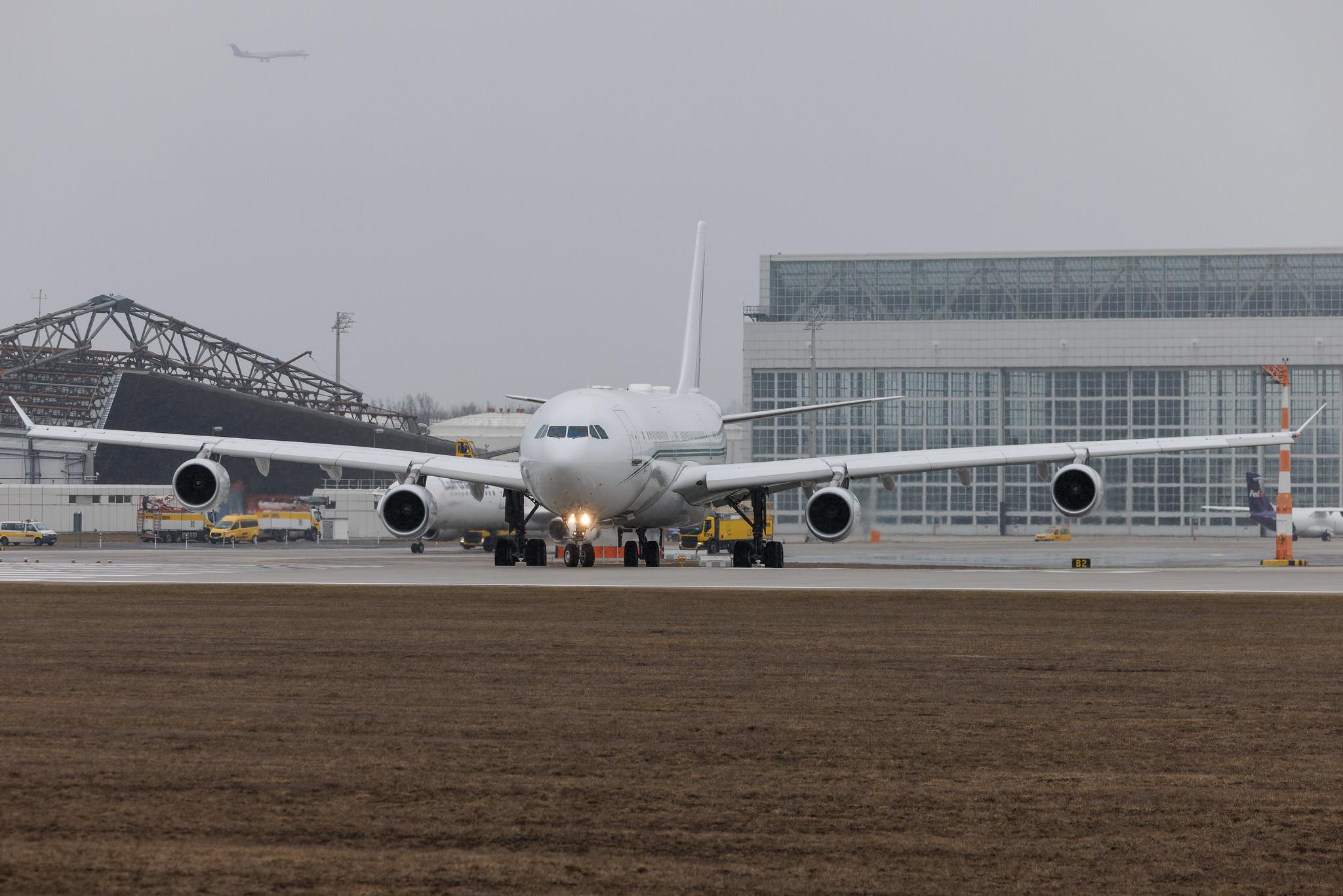 Munich Airport: Alpha Star | Airbus A340-212 A342 | HZ-SKY1 | MSN 0009