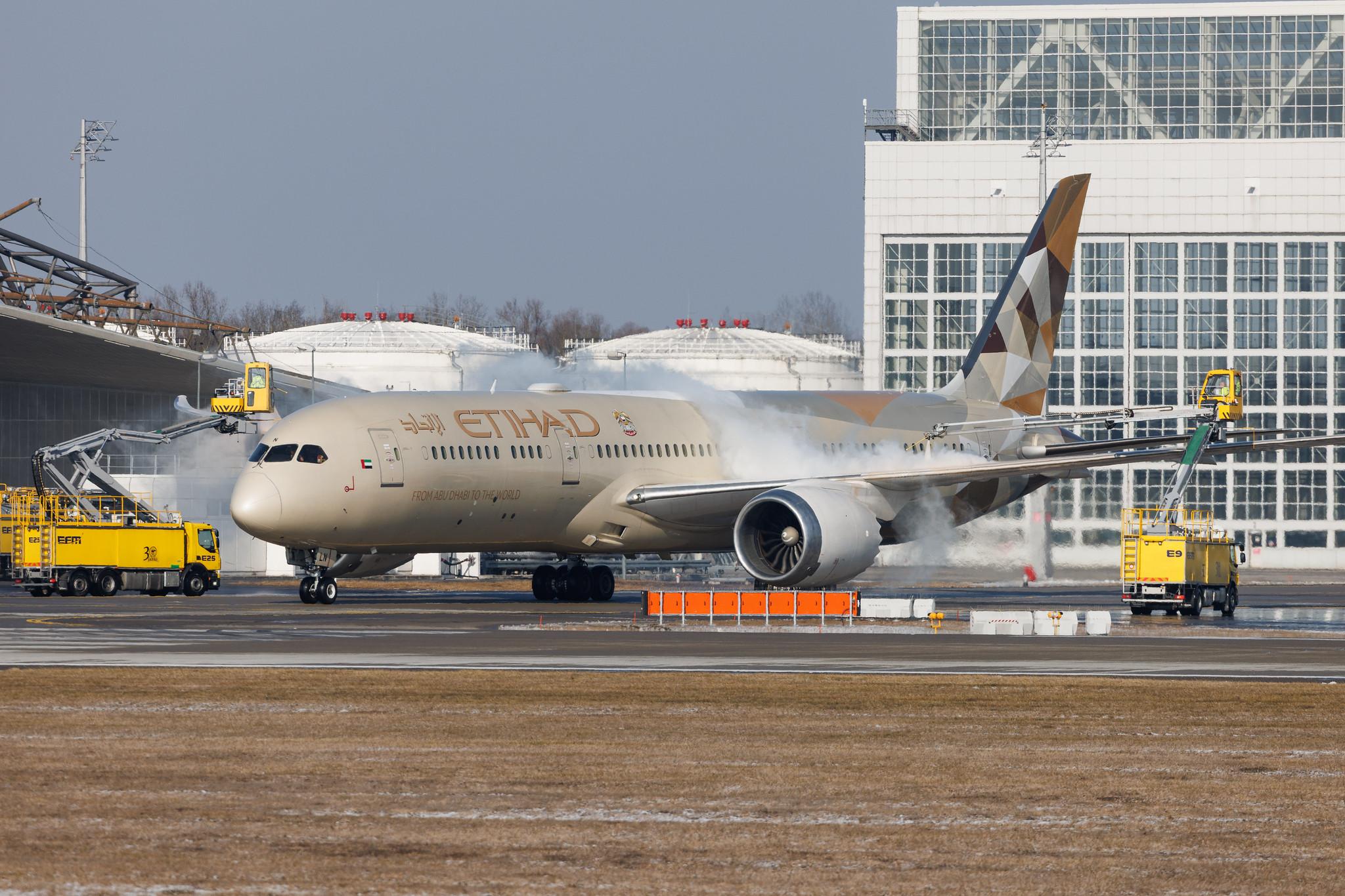 Munich Airport: Etihad Airways (EY / ETD) | Boeing 787-9 Dreamliner B789 | A6-BLN | MSN 39659