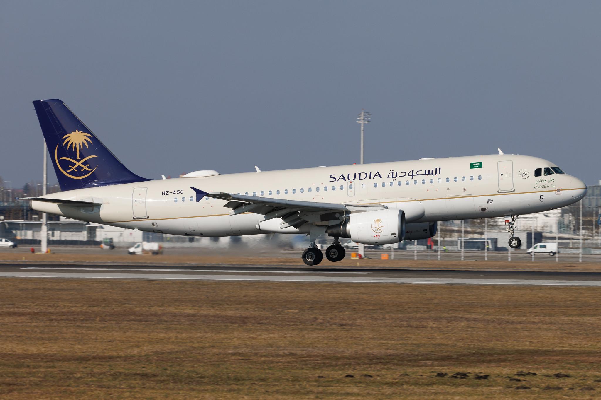 Munich Airport: Saudia (SV / SVA) | Airbus A320-214 A320 | HZ-ASC | MSN 4337
