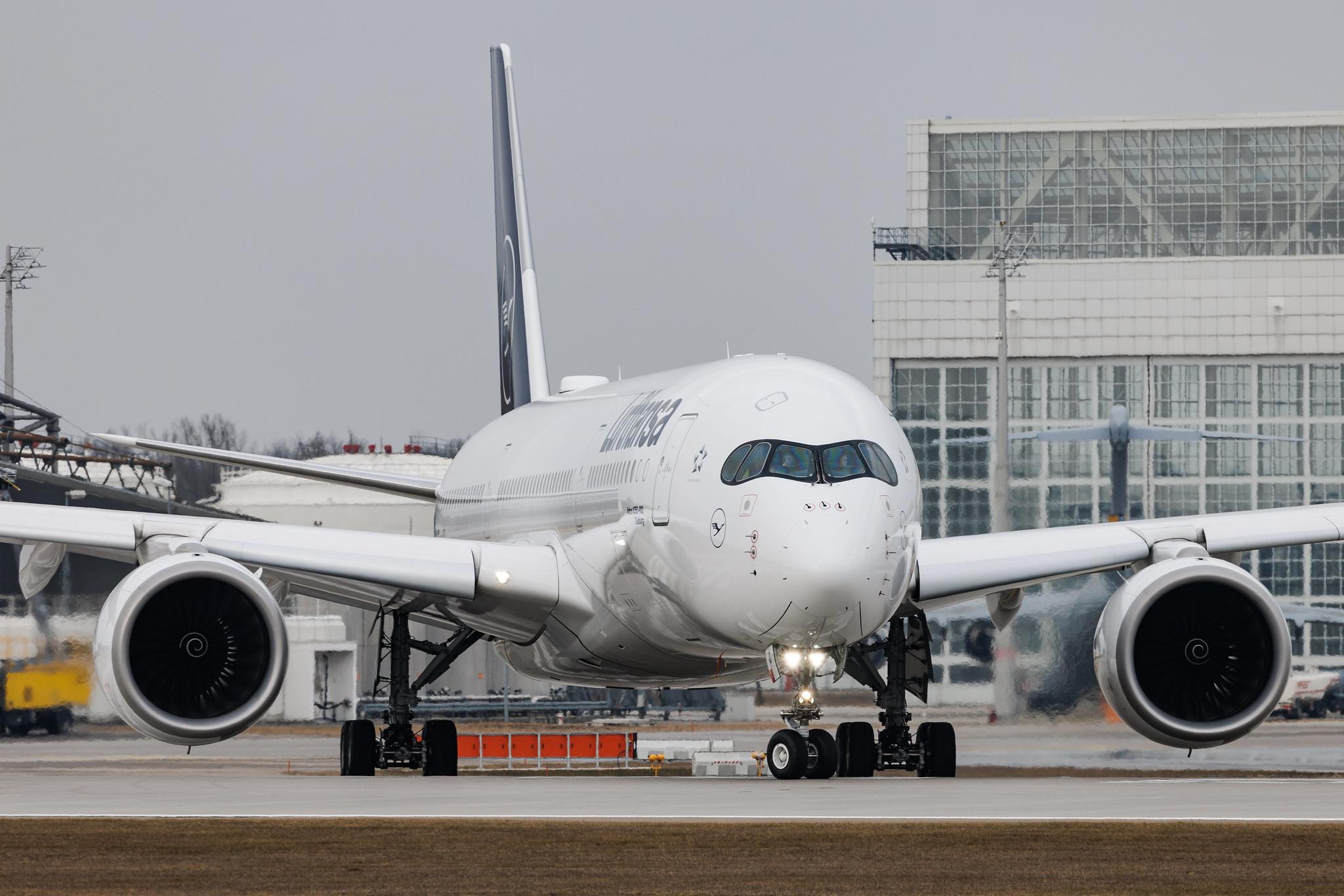 Munich Airport: Lufthansa (LH / DLH) | Airbus A350-941 A359 | D-AIVD | MSN 280