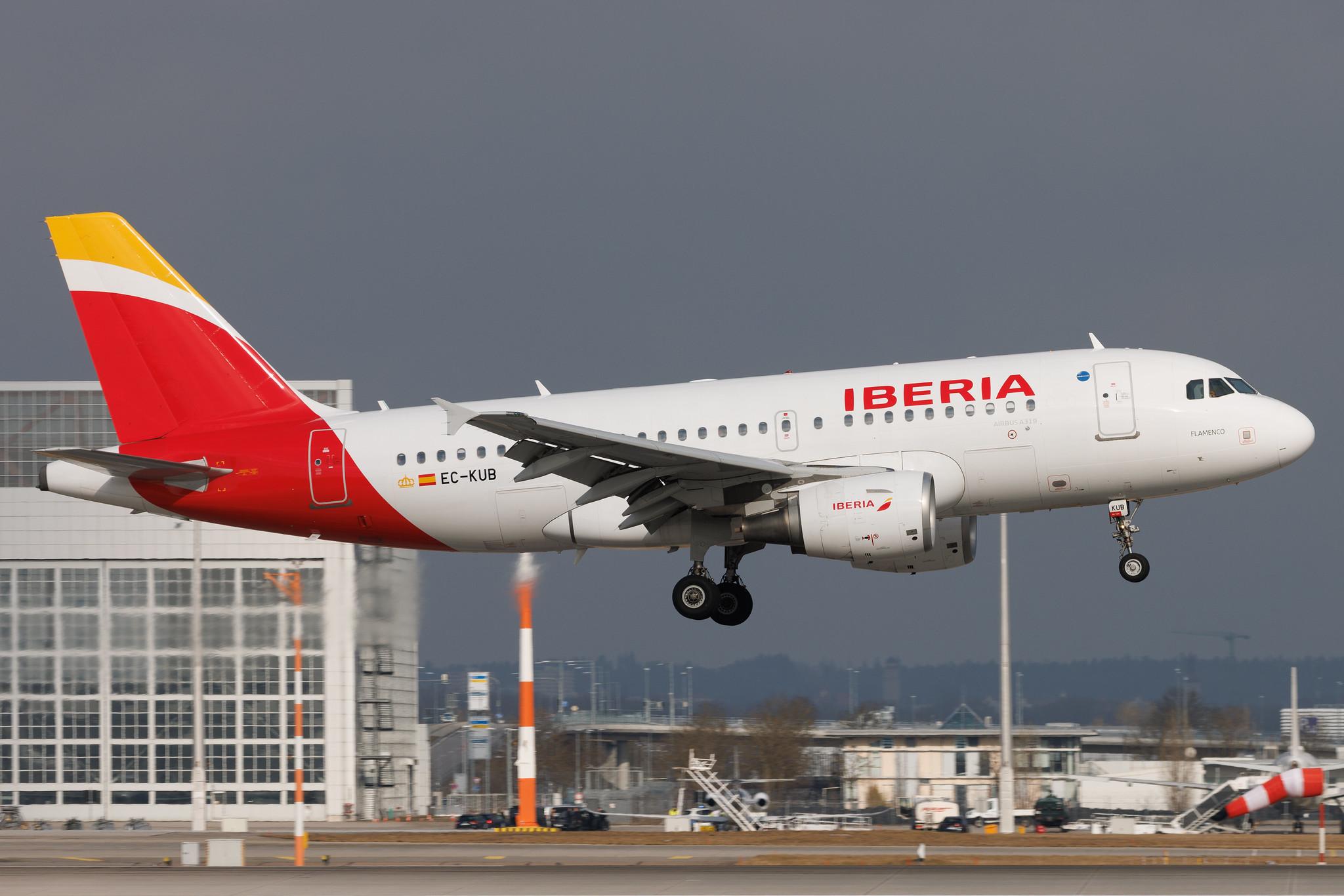 Munich Airport: Iberia (IB / IBE) | Airbus A319-111 A319 | EC-KUB | MSN 03651